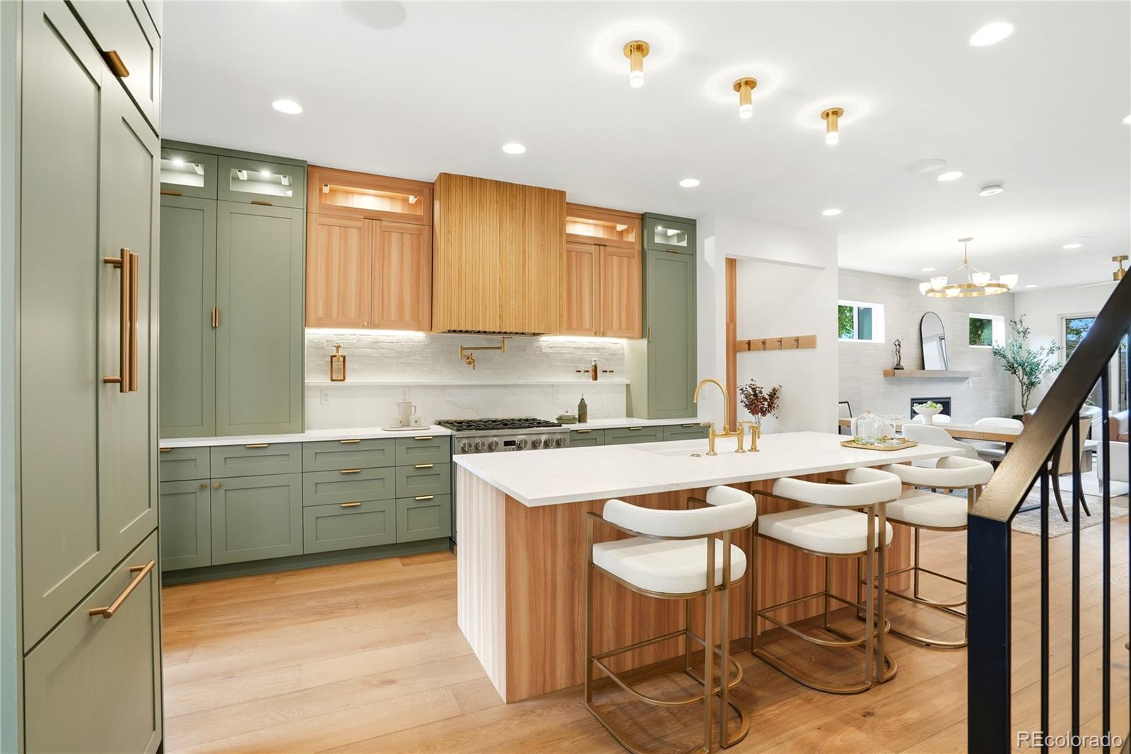 1st image of 245 S Emerson St, Denver, CO 80209 | MLS# 6376986