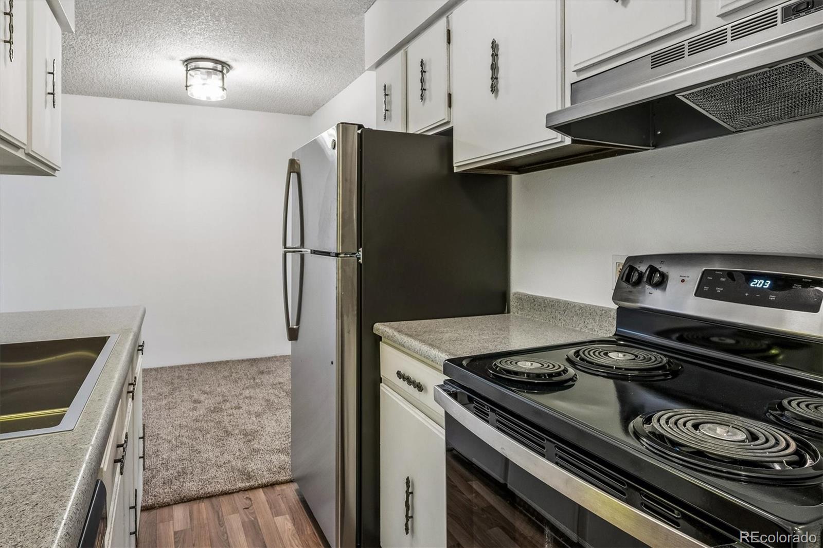 4th image of 7455 E Quincy Ave #107, Denver, CO 80237 | MLS# 9644090