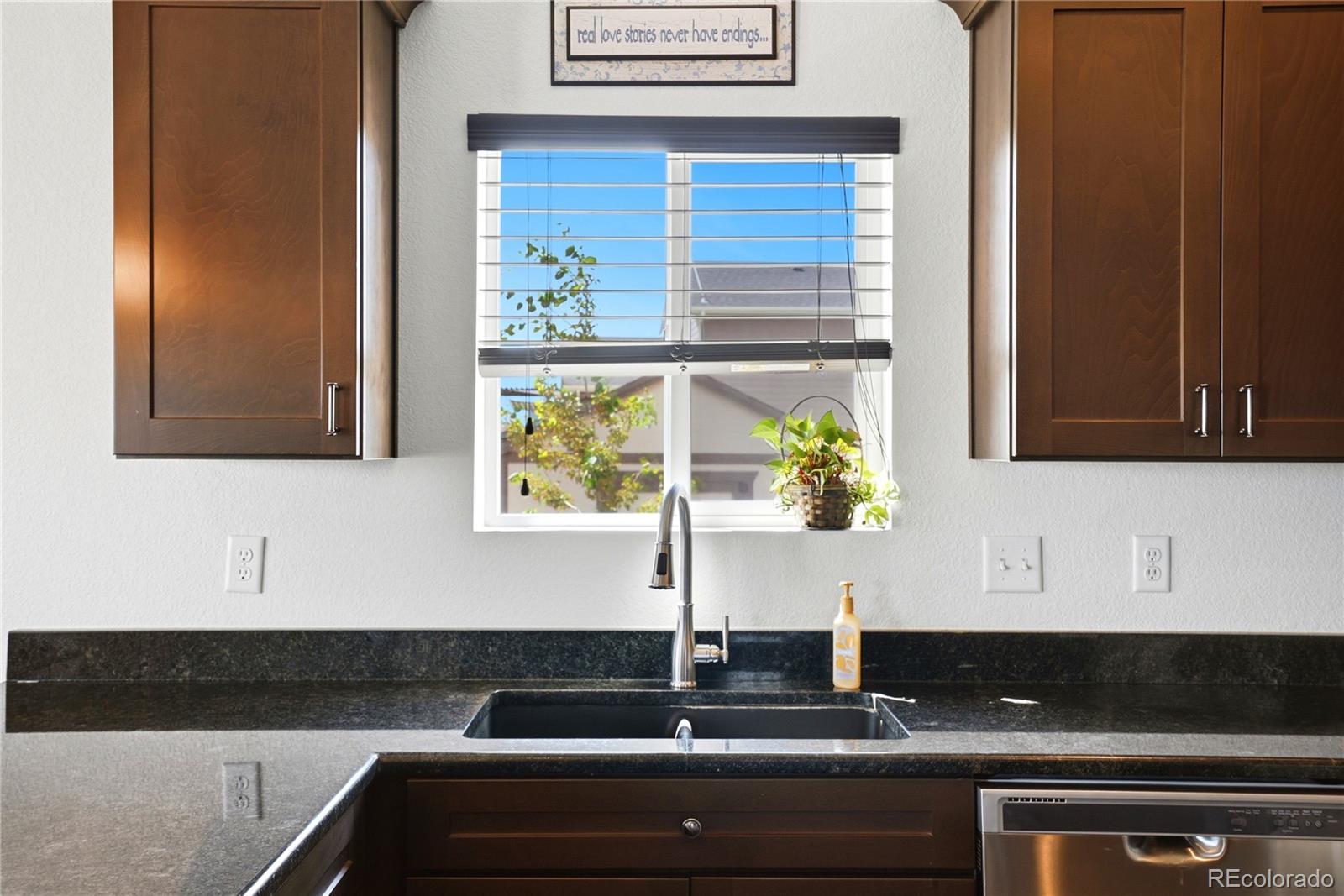 4th image of 11490 E 162Nd Dr, Brighton, CO 80602 | MLS# 5772211
