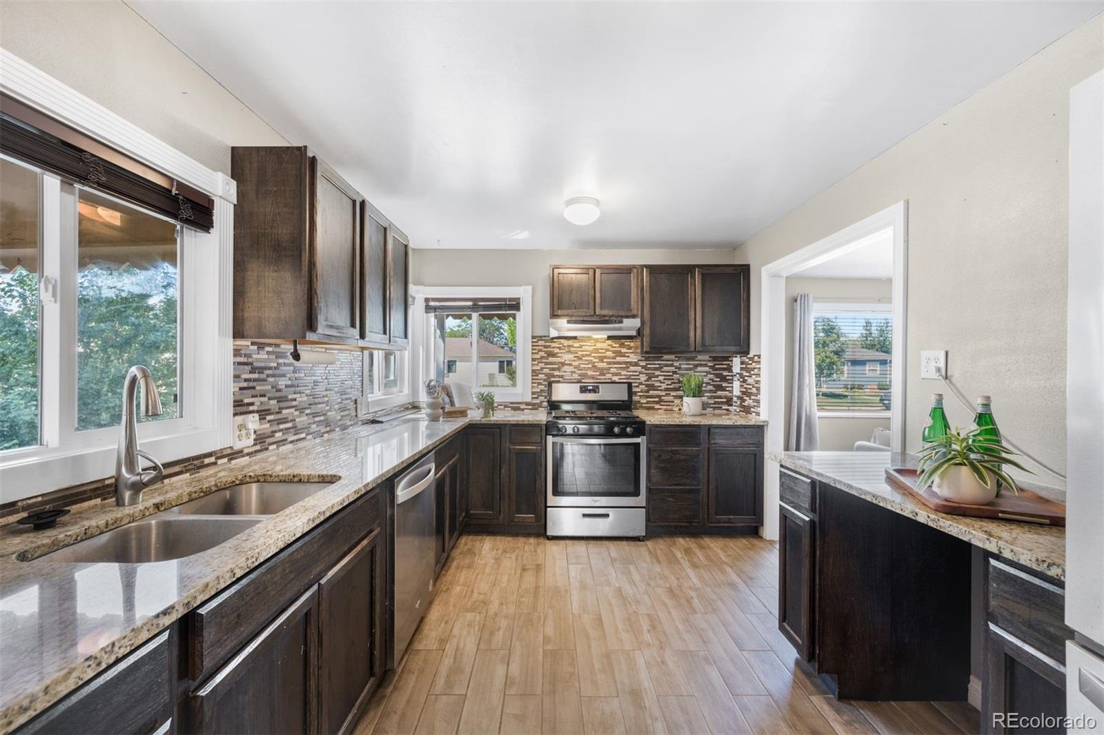 2nd image of 808 S Umatilla Wy, Denver, CO 80223 | MLS# 4560146