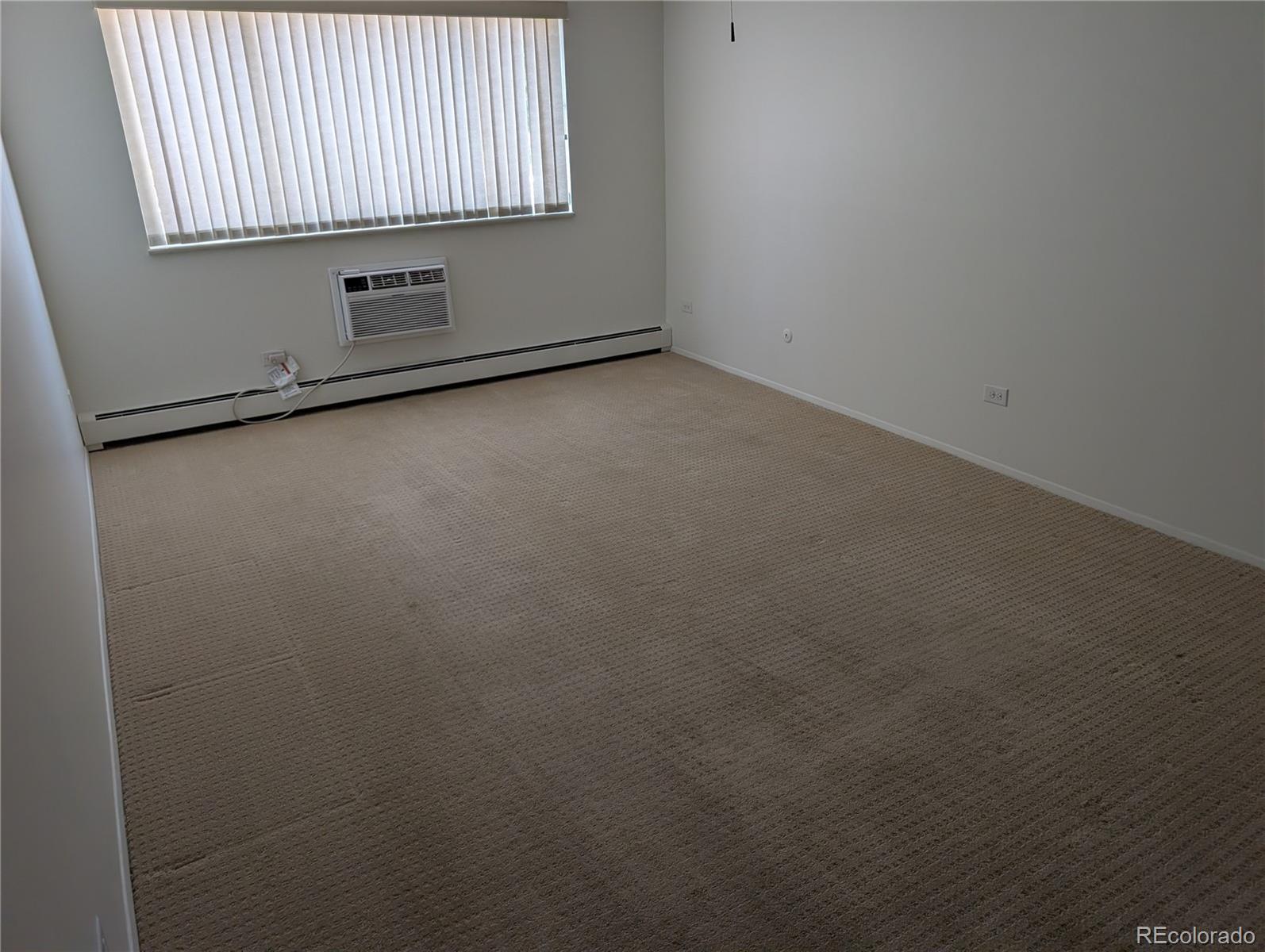 2nd image of 580 S Clinton St, Denver, CO 80247
