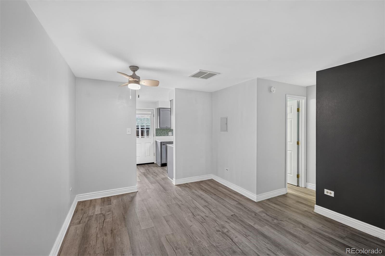 4th image of 1536 S Pierson St, Lakewood, CO 80232