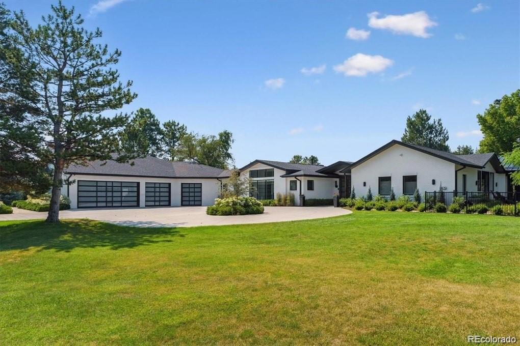 1st image of 4900 Lakeshore Dr, Littleton, CO 80123 | MLS# 5729777