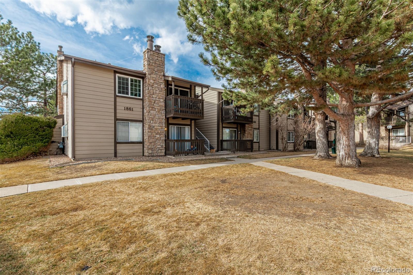 image of 1863 S Pitkin Cir, Aurora, CO 80017