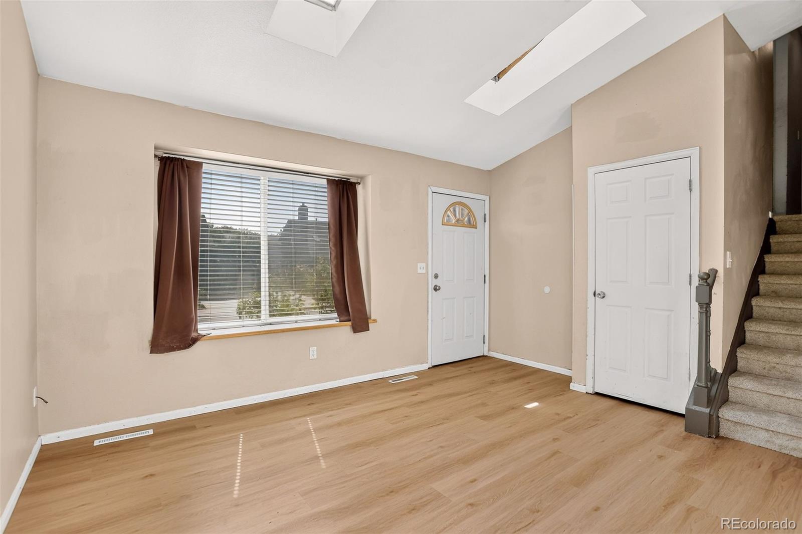 3rd image of 4763 Chandler Ct, Denver, CO 80239 | MLS# 9359303