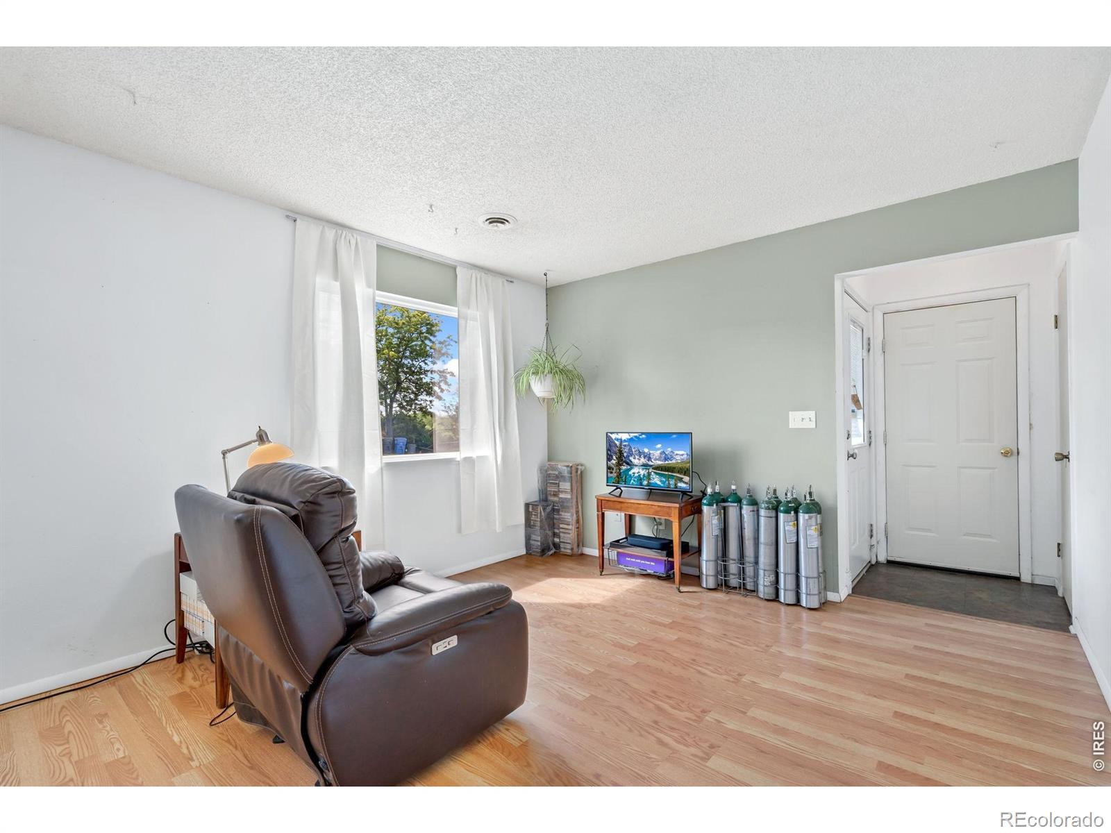 5th image of 2604 Cherly St, Fort Collins, CO 80524 | MLS# IR1067277