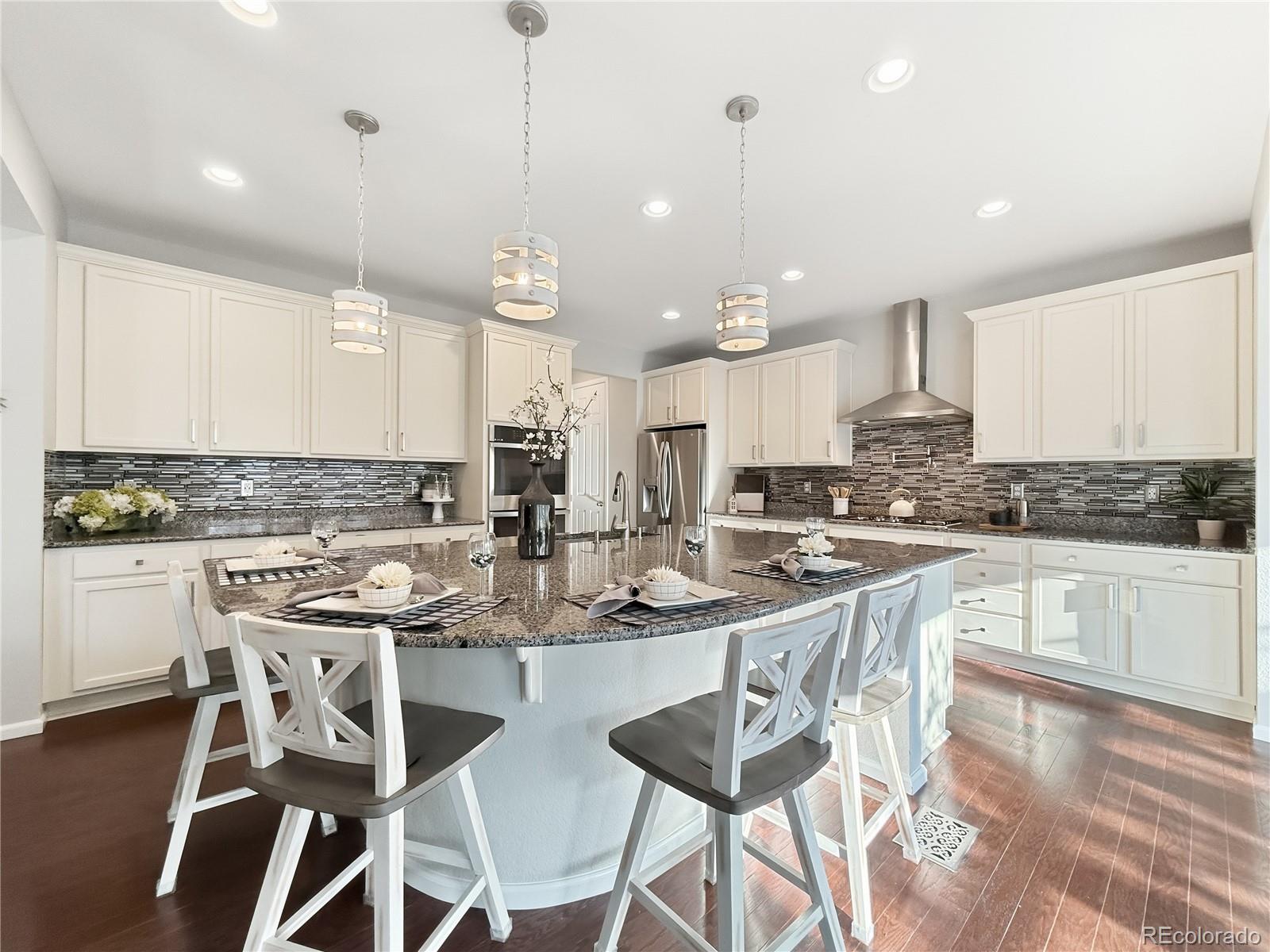 2nd image of 4647 Gray Wolf Ln, Castle Rock, CO 80104 | MLS# 3173717