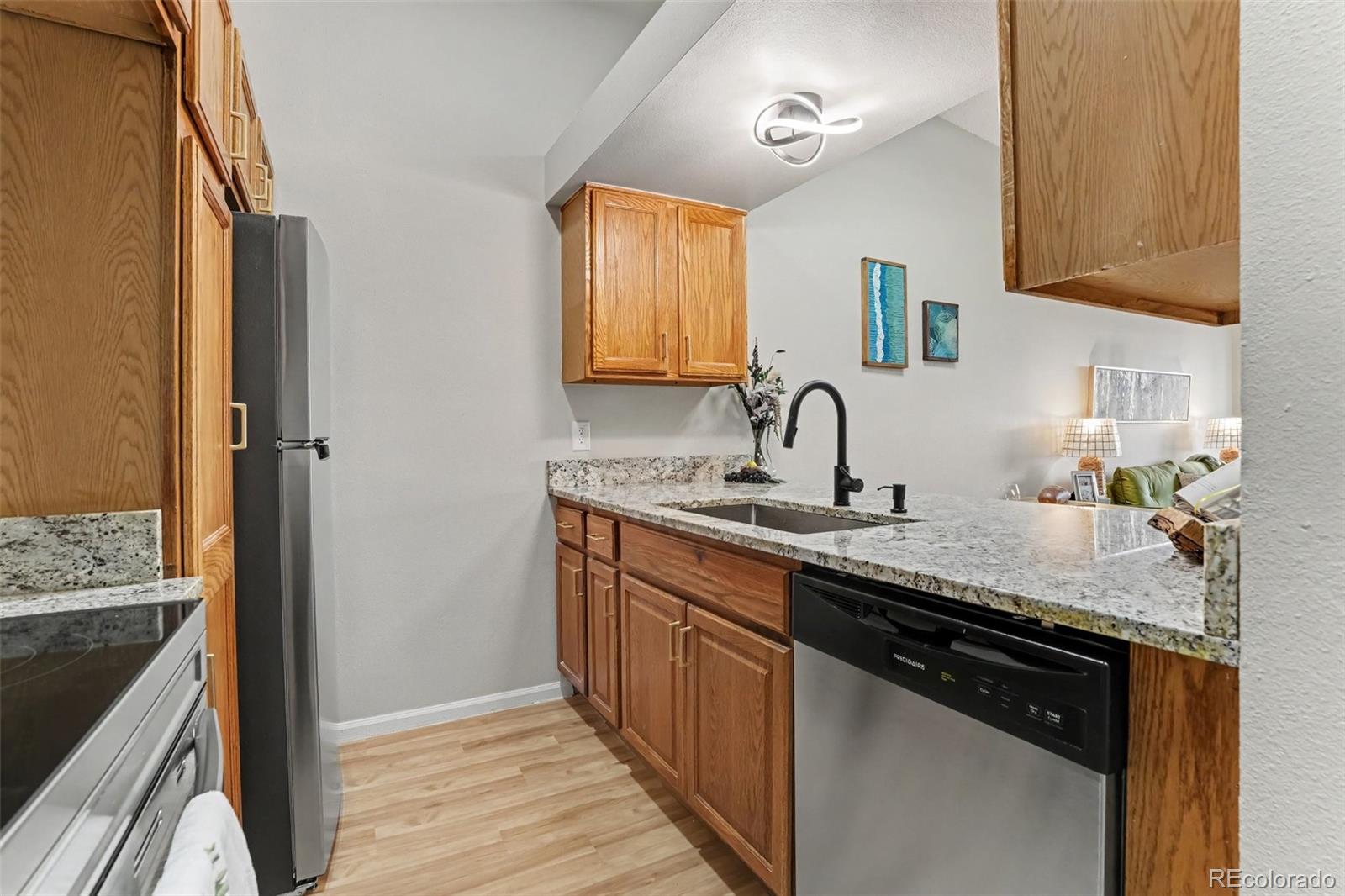 3rd image of 467 S Memphis Wy #13, Aurora, CO 80017 | MLS# 7845419