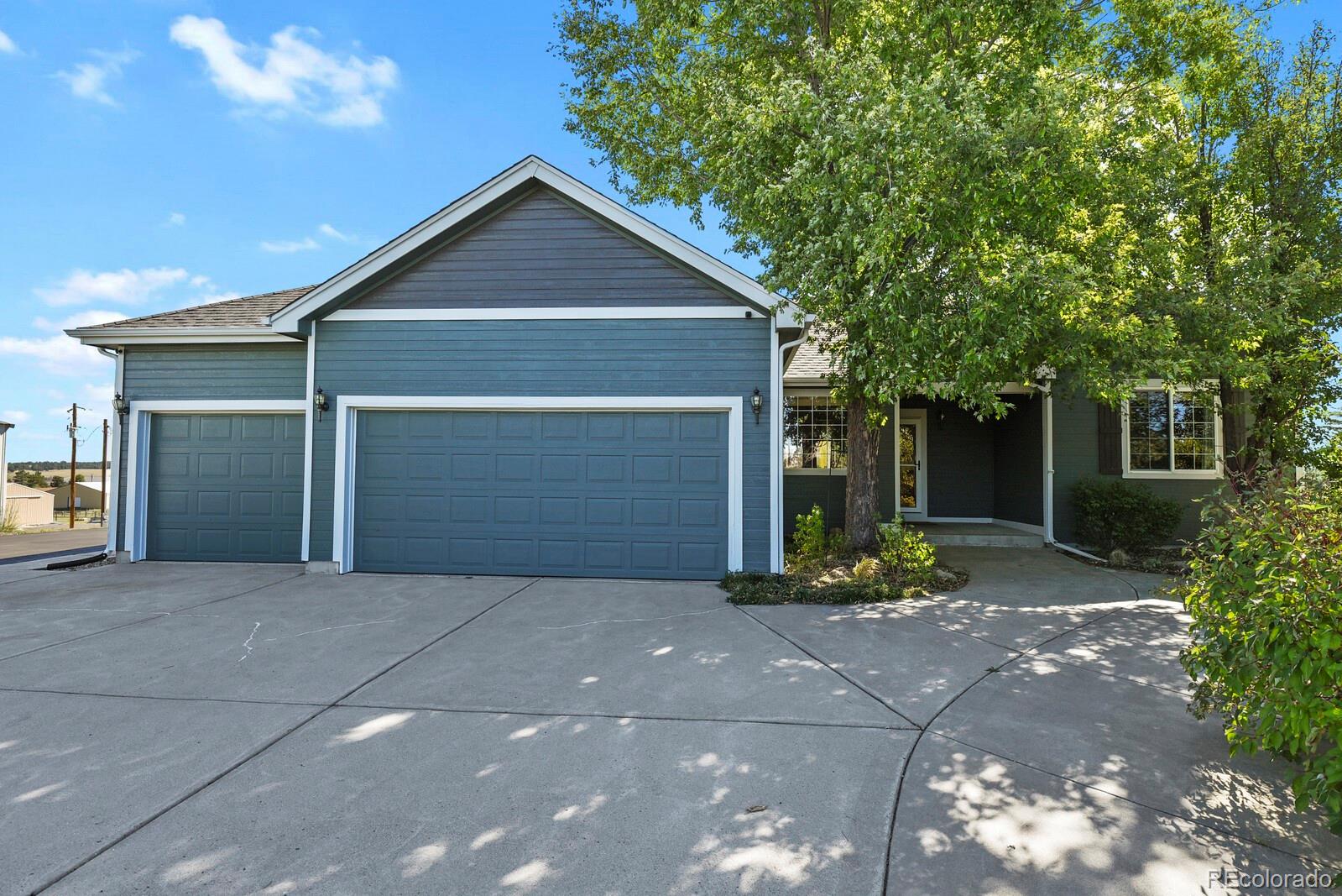 Photo 1 of Single family home for sale at 34808 Cimarron Trl, Elizabeth, CO 80107 | MLS# 4157597 | Listing updated on 2026-09-05