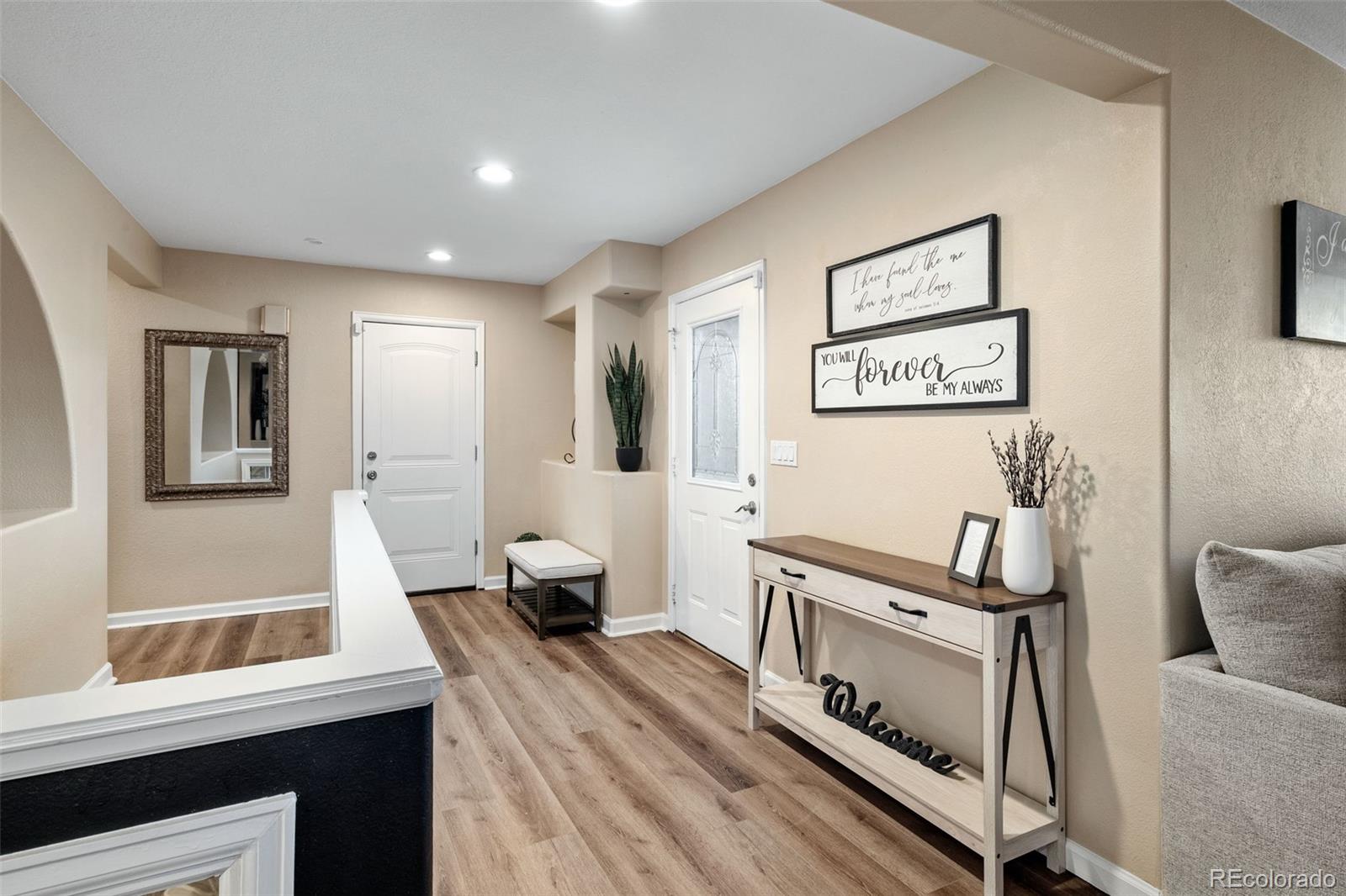 Photo 5 of Single family home for sale at 6691 S Abilene Way, Centennial, CO 80111 | MLS# 5351327 | Listing updated on 2026-09-02