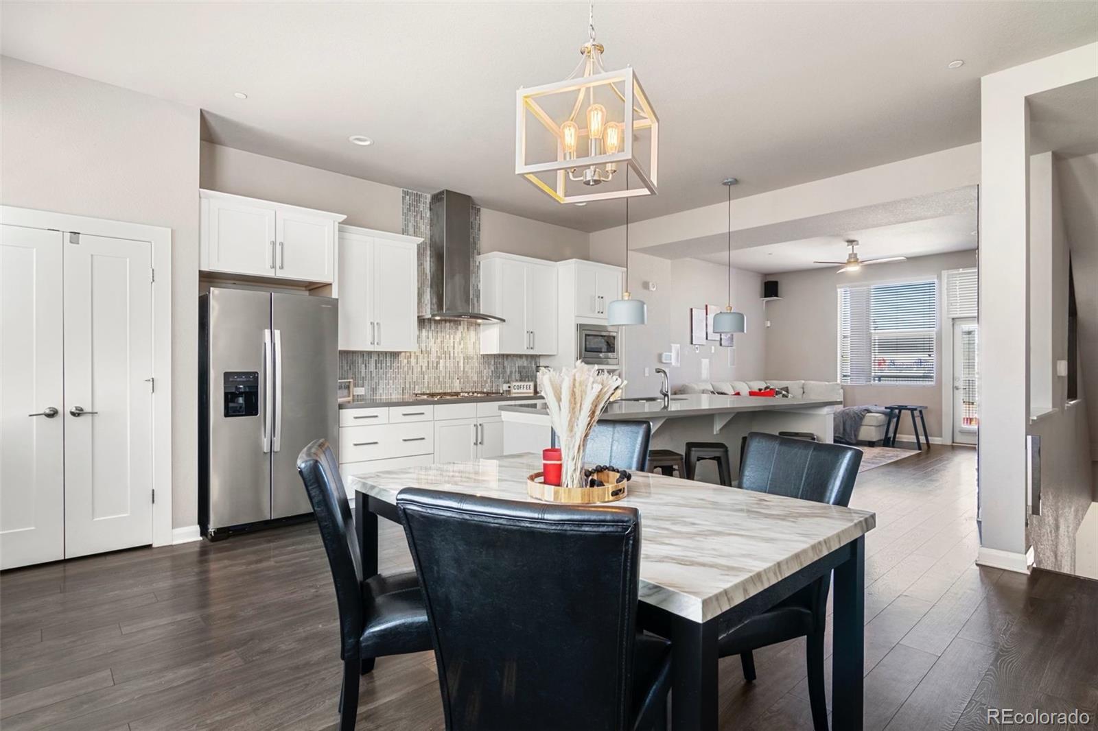 Photo 2 of Townhouse for sale at 6972 W Alaska Dr, Lakewood, CO 80226 | MLS# 8332448 | Listing updated on 2026-09-01