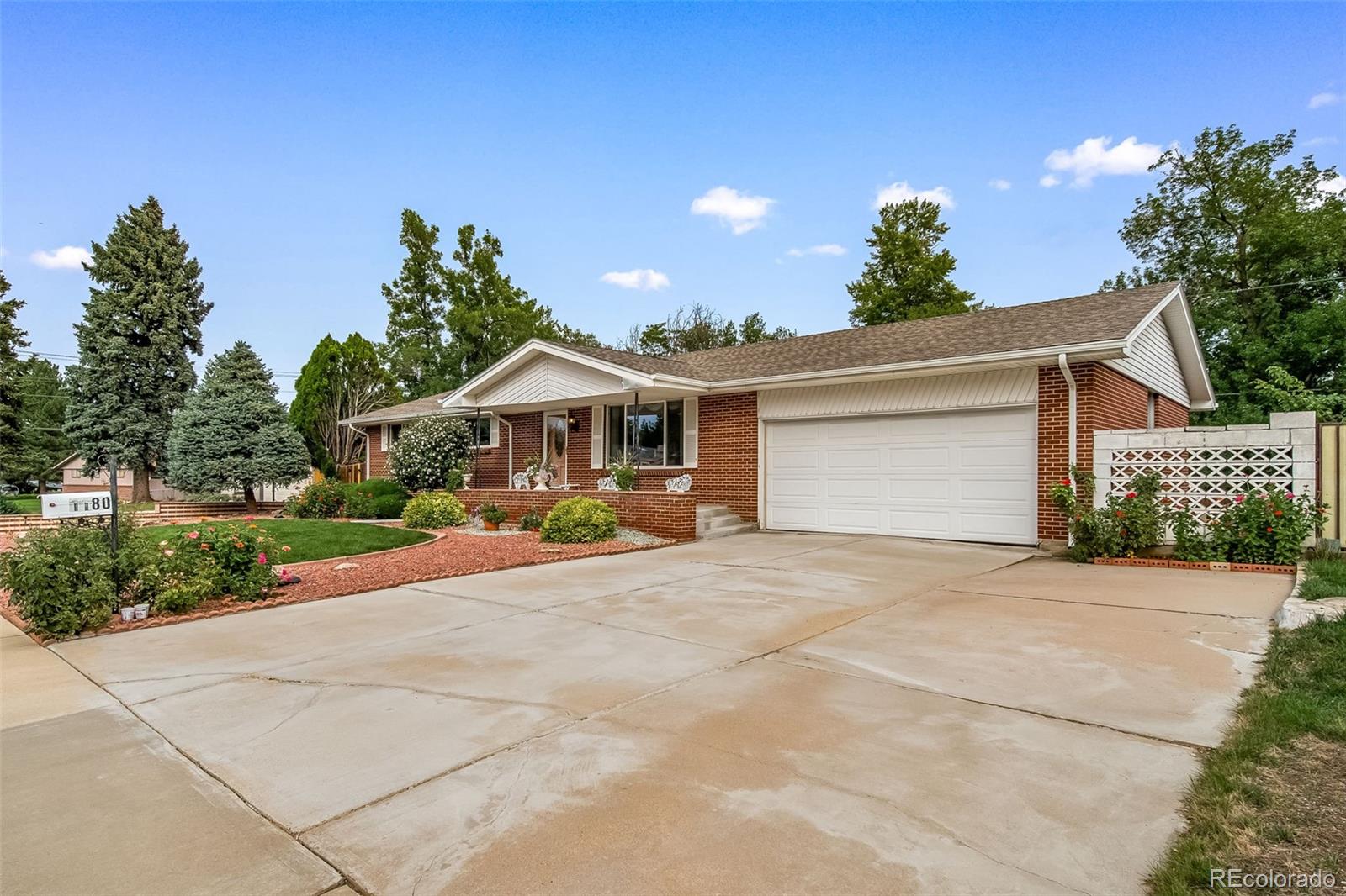 Photo 2 of Single family home for sale at 1180 Yank St, Golden, CO 80401 | MLS# 9404699 | Listing updated on 2026-09-02