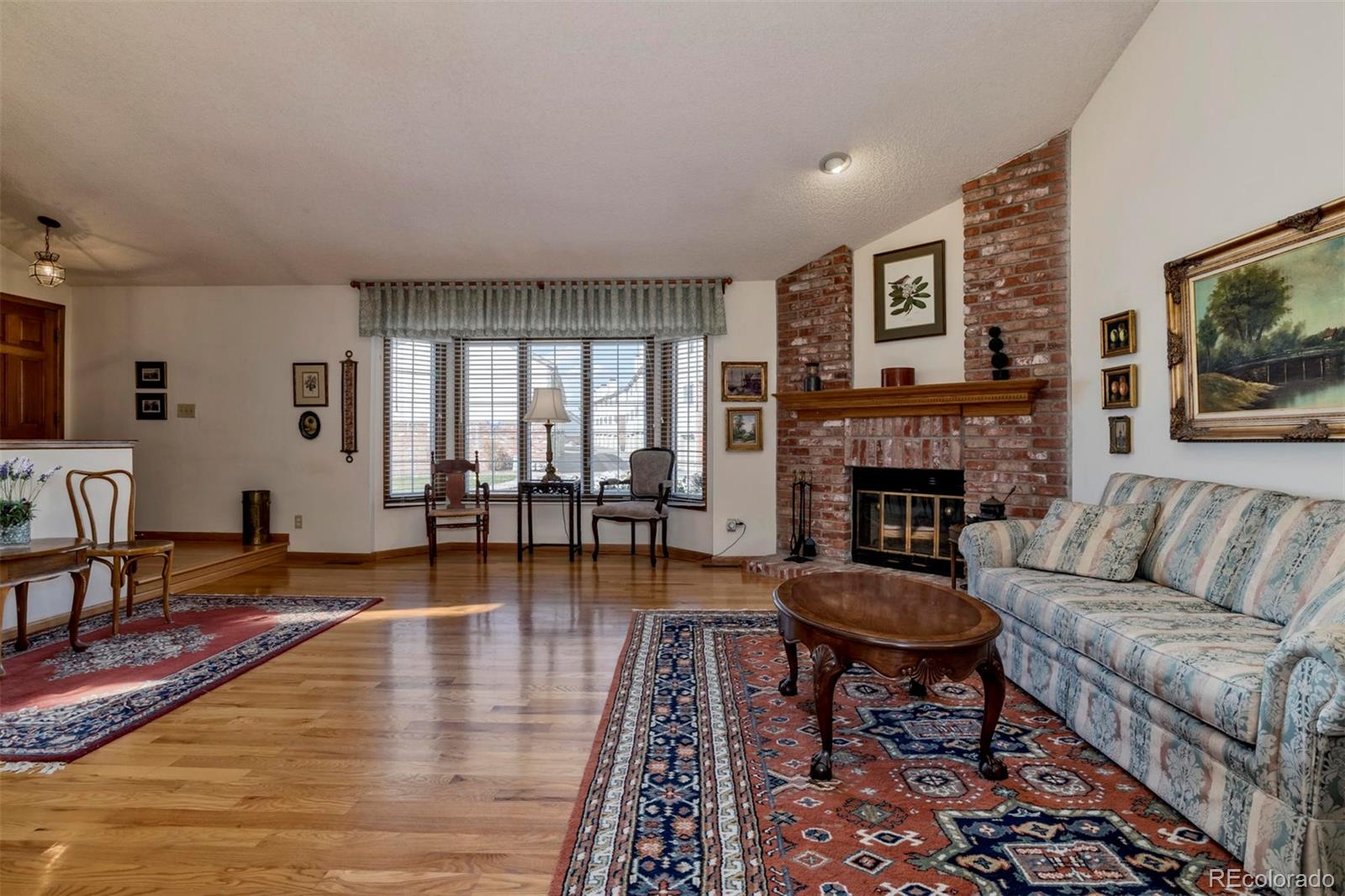 3rd image of 4211 S Fairplay Cir #F, Aurora, CO 80014 | MLS# 4111943