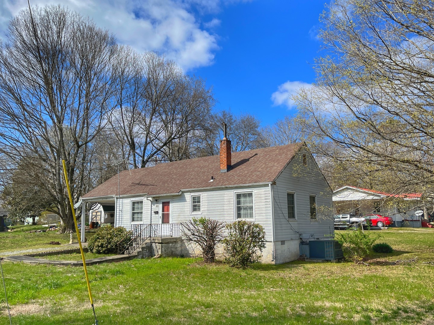 1st image of 100 Brook Dr, Dickson, TN 37055 | MLS# 2496822