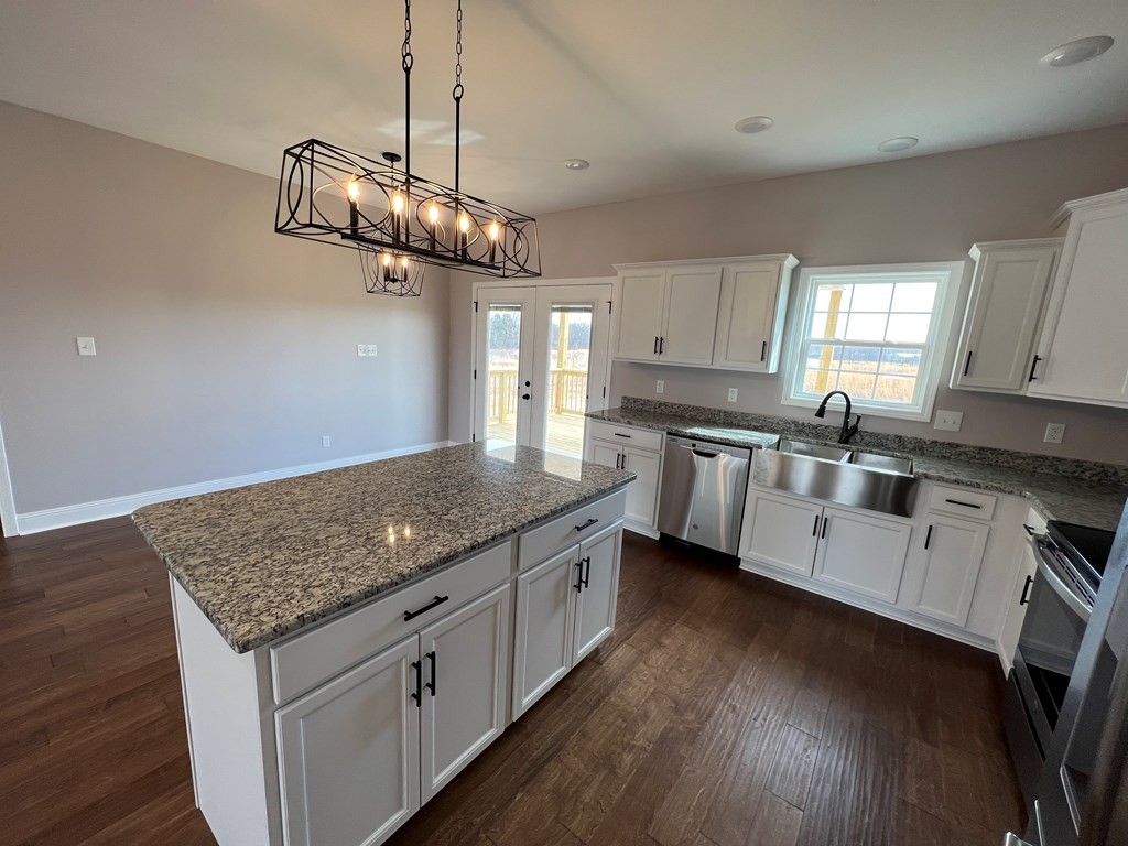 Homes for sale in Hopkinsville, KY | 207 Bedford Ct, Hopkinsville, KY 42240 | MLS# 2365902