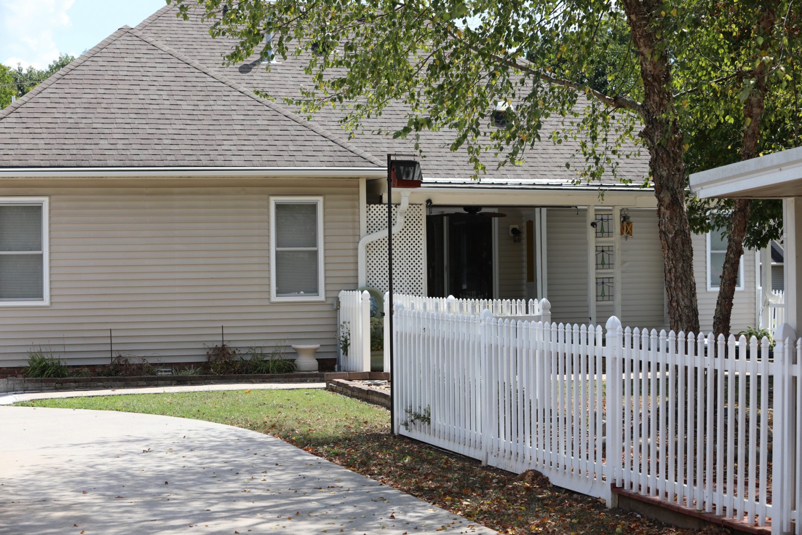 Homes for sale in Gallatin, TN | 520 Autumndale Dr, Gallatin, TN 37066 | MLS# 2437836