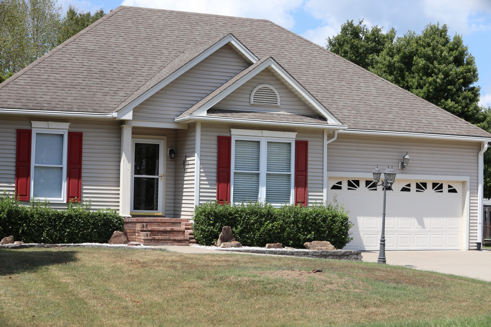 Homes for sale in Gallatin, TN | 520 Autumndale Dr, Gallatin, TN 37066 | MLS# 2437836