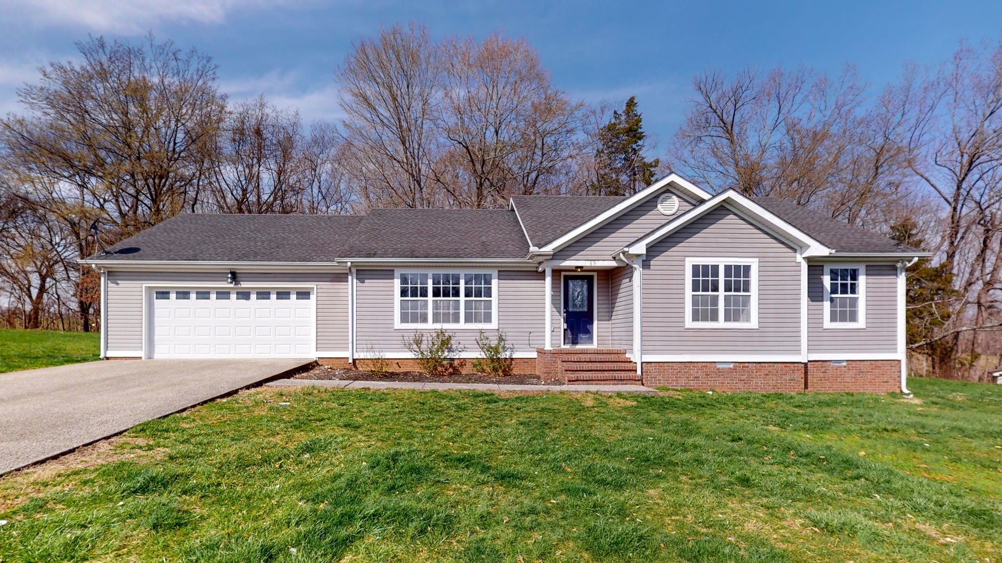 Homes for sale in Cadiz, KY | 69 Courtney Pl, Cadiz, KY 42211 | MLS# 2493771