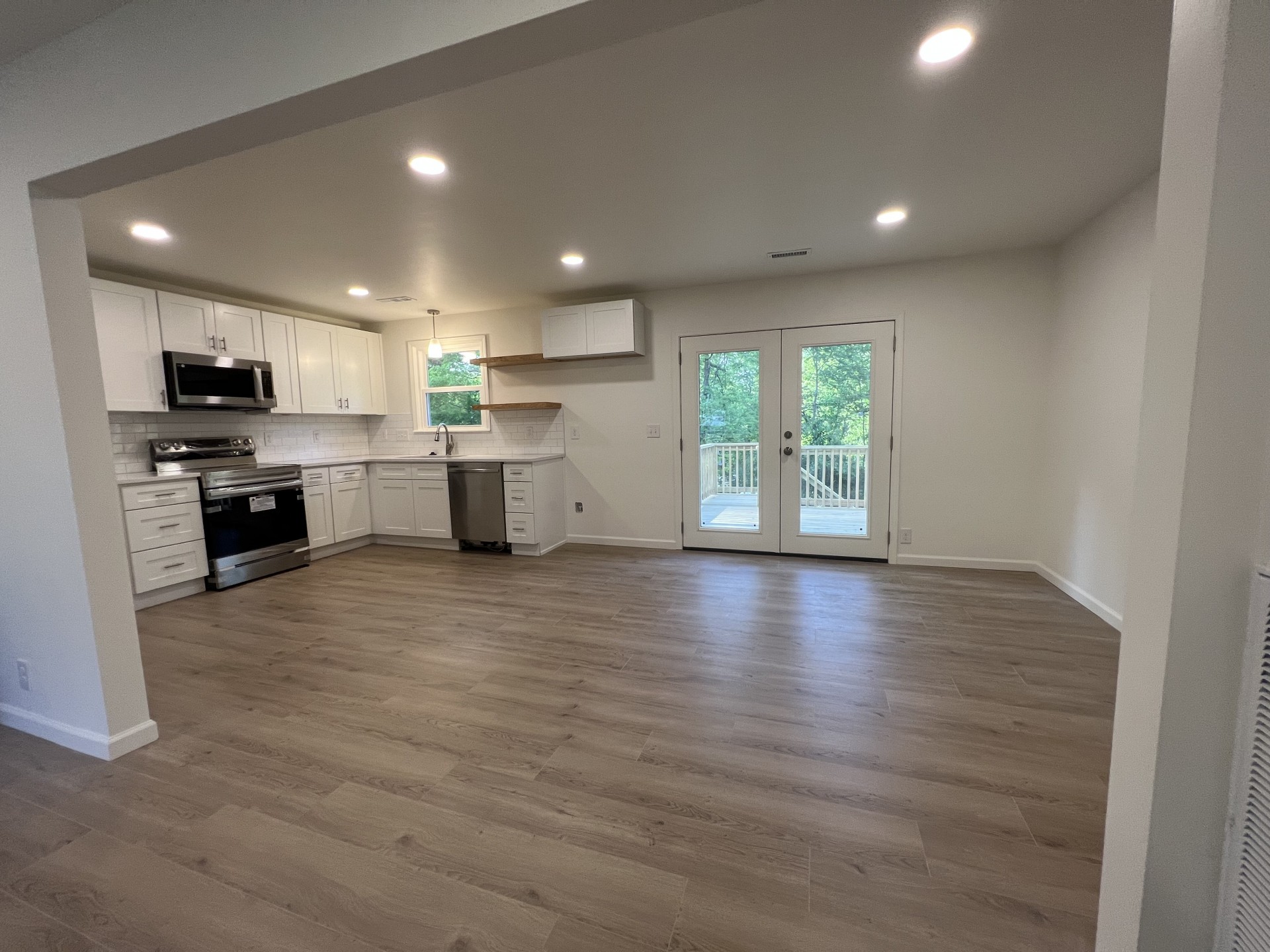 Homes for sale in Antioch, TN | 250 Delvin Dr, Antioch, TN 37013 | MLS# 2513155