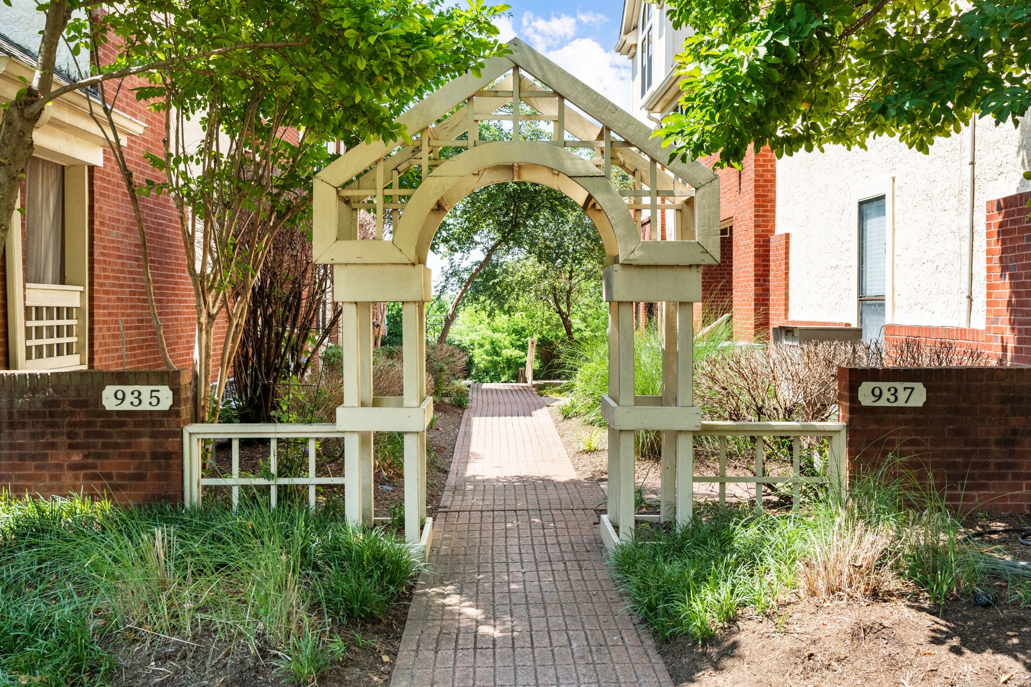 Homes for sale in Nashville, TN | 937 Russell St #9, Nashville, TN 37206 | MLS# 2534291