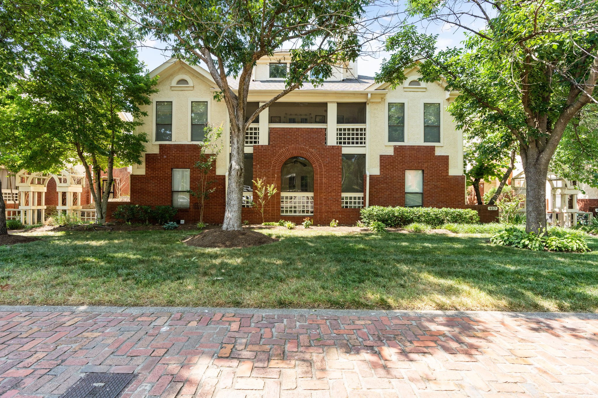 Homes for sale in Nashville, TN | 937 Russell St #9, Nashville, TN 37206 | MLS# 2534291
