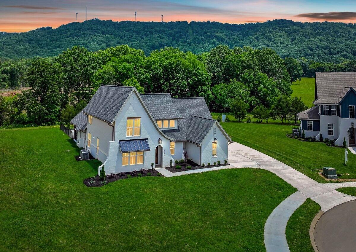 Homes for sale in Ooltewah, TN | 8088 Sir Oliphant Way #Lot 31, Ooltewah, TN 37363 | MLS# 2884138