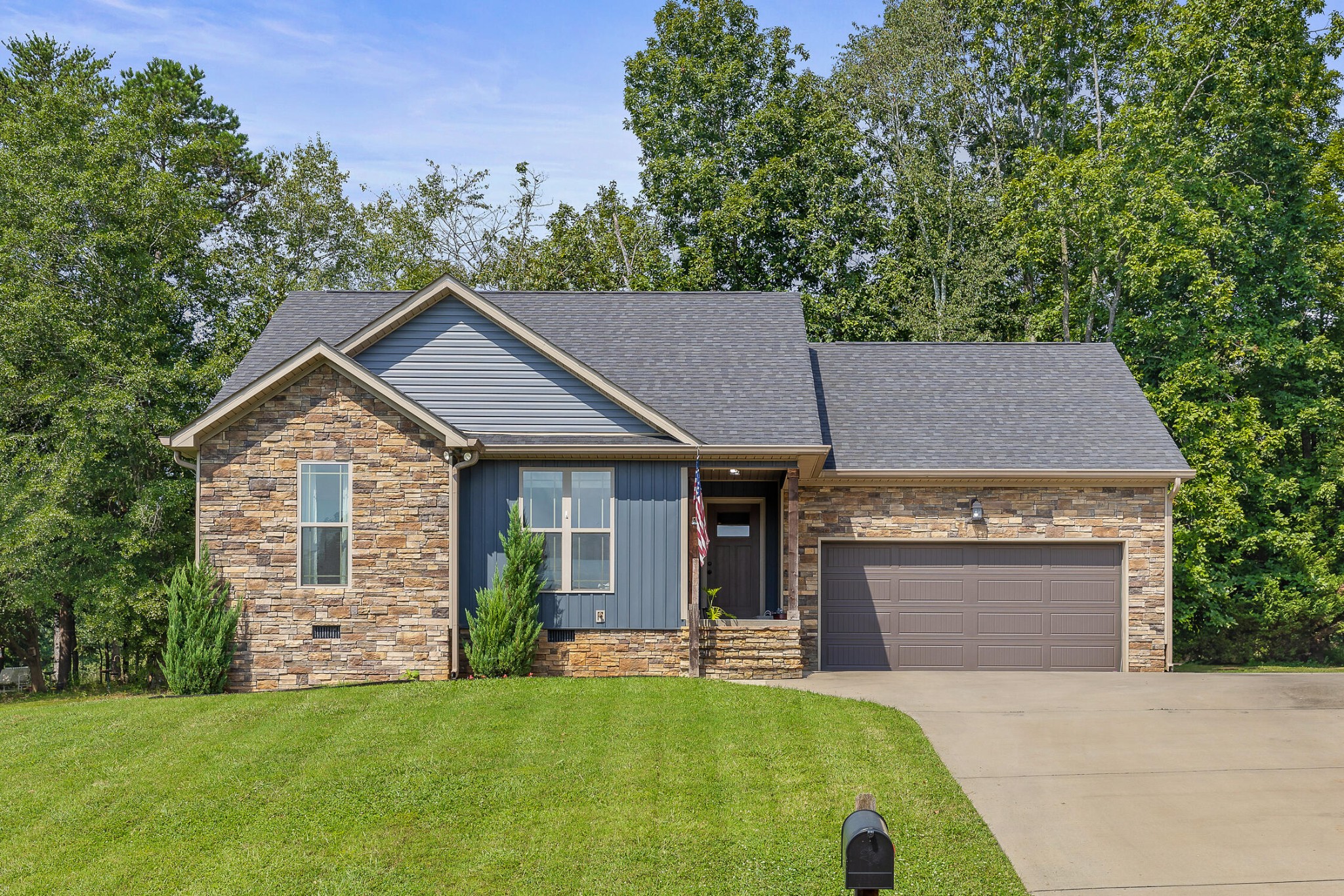 Homes for sale in La Fayette, GA | 329 Windsong Dr, La Fayette, GA 30728 | MLS# 2918370