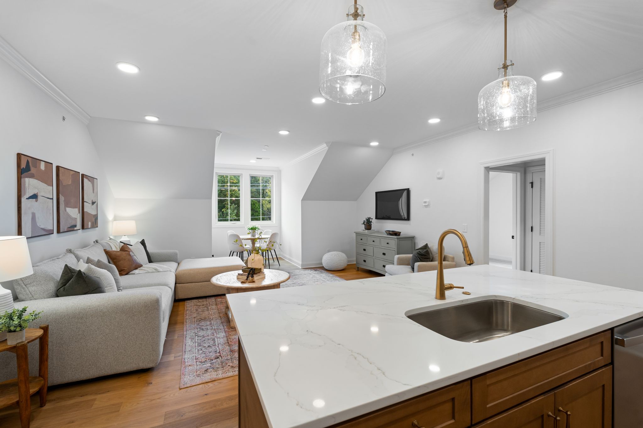 Homes for sale in Nashville, TN | 2002 Gildridge Dr #301, Nashville, TN 37221 | MLS# 2740471