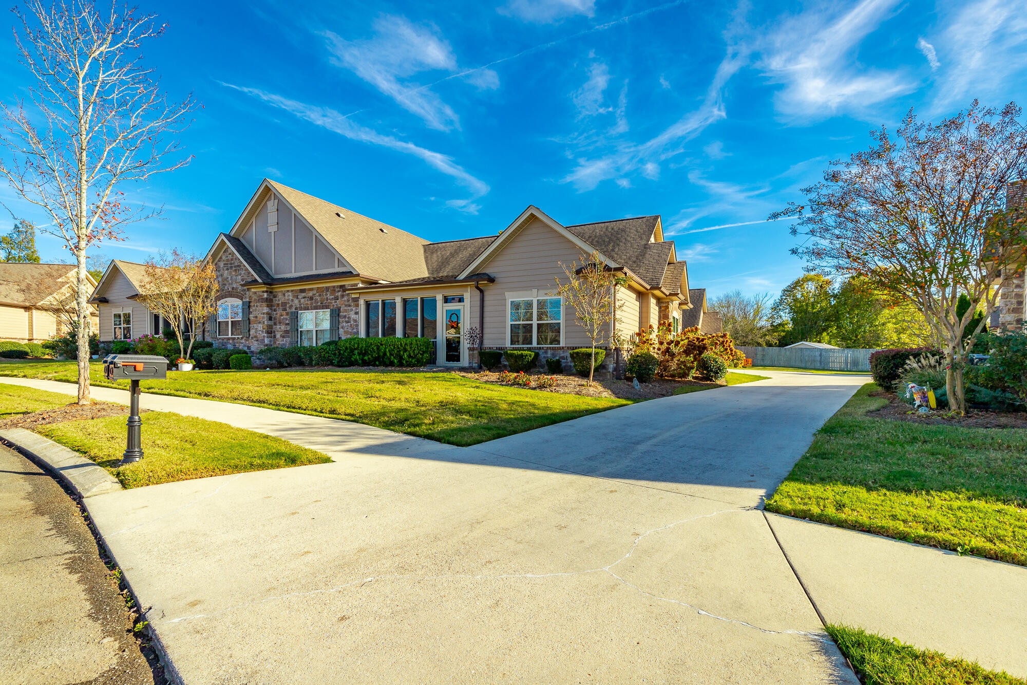 Homes for sale in Ooltewah, TN | 1578 Sedgefield Dr, Ooltewah, TN 37363 | MLS# 2770114