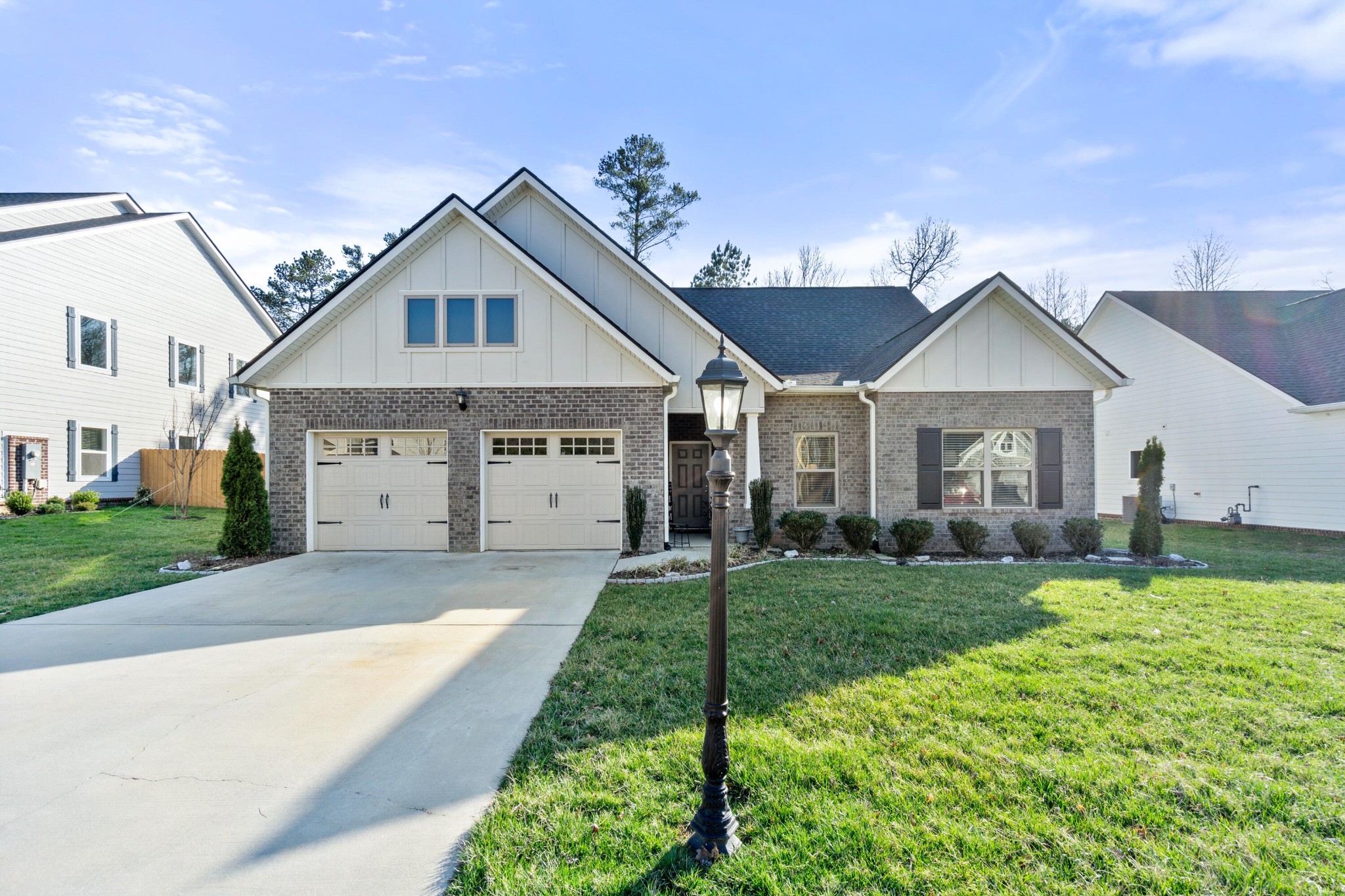 Homes for sale in Ooltewah, TN | 6529 Satjanon Dr, Ooltewah, TN 37363 | MLS# 2817167