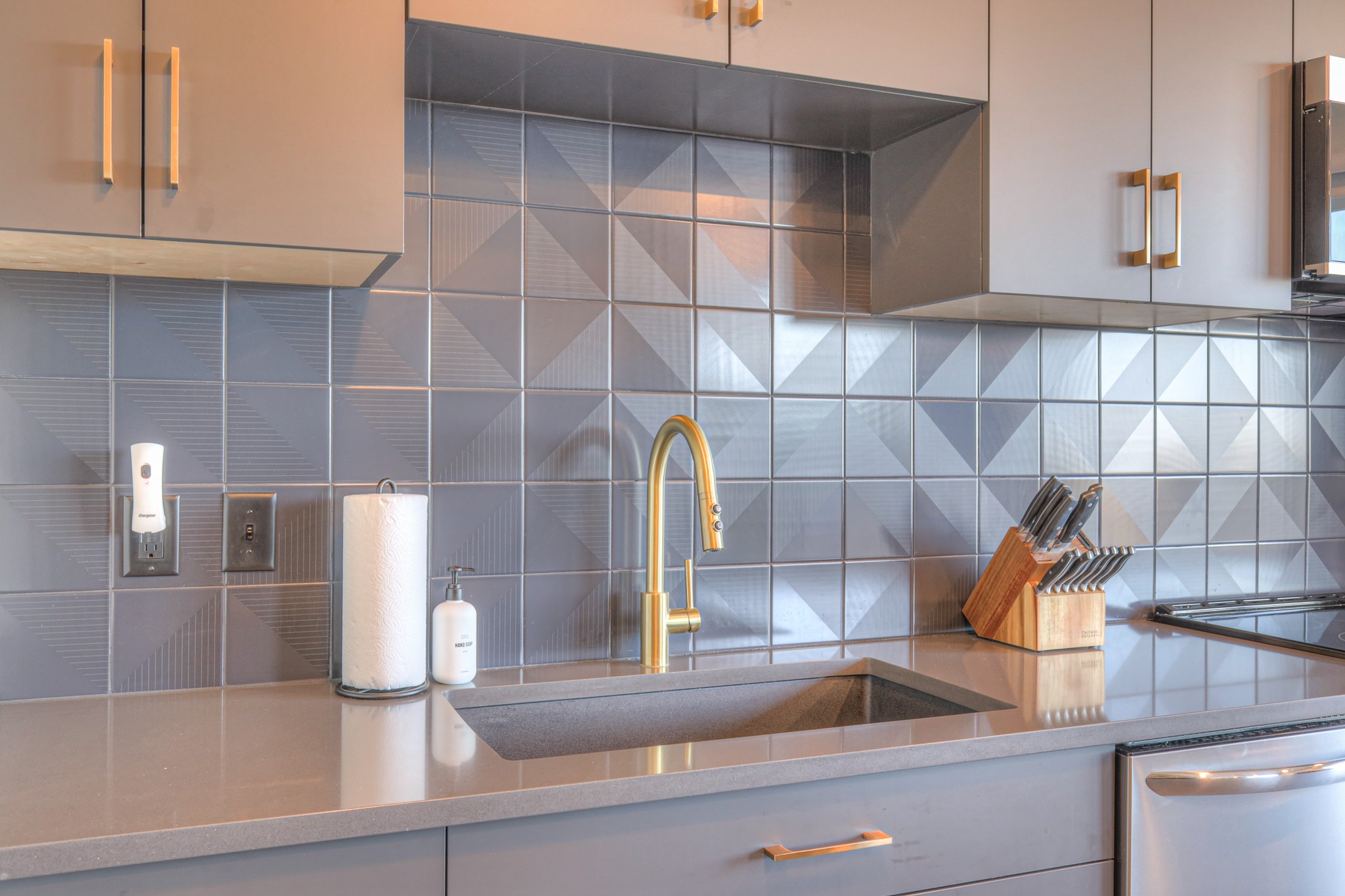 Homes for sale in Nashville, TN | 65 Lindsley Ave #510, Nashville, TN 37210 | MLS# 2809824