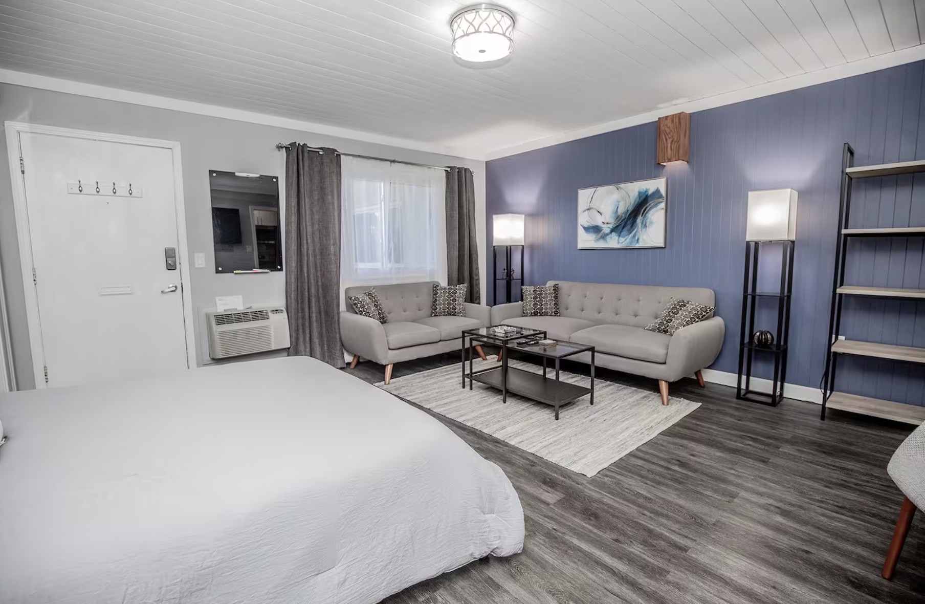 Homes for sale in Nashville, TN | 803 Hillview Hts #104, Nashville, TN 37204 | MLS# 2810940