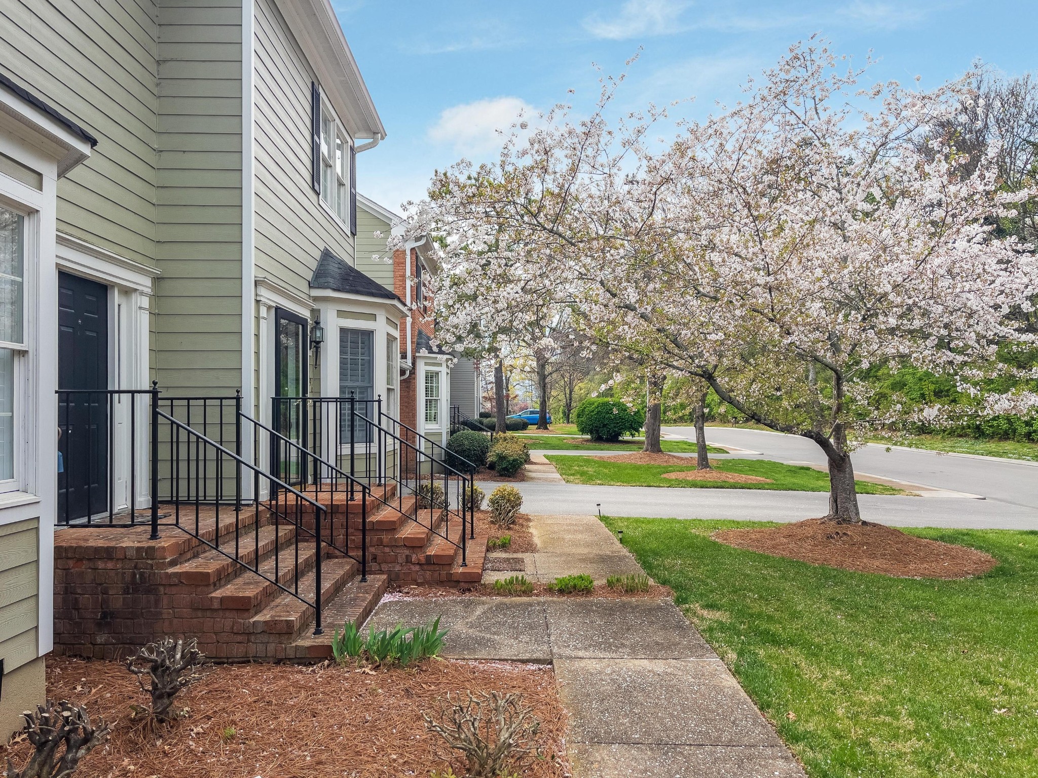 Homes for sale in Chattanooga, TN | 1298 Heritage Landing Dr, Chattanooga, TN 37405 | MLS# 3051038