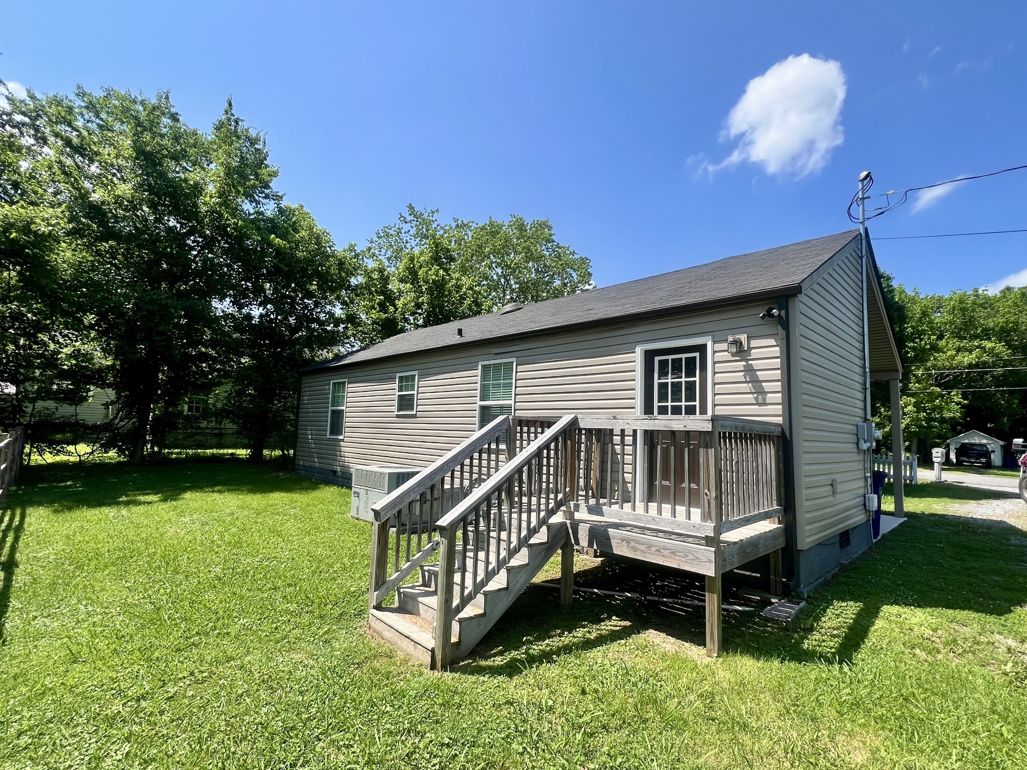 Homes for sale in Shelbyville, TN | 202 Maplewood Dr, Shelbyville, TN 37160 | MLS# 2888115