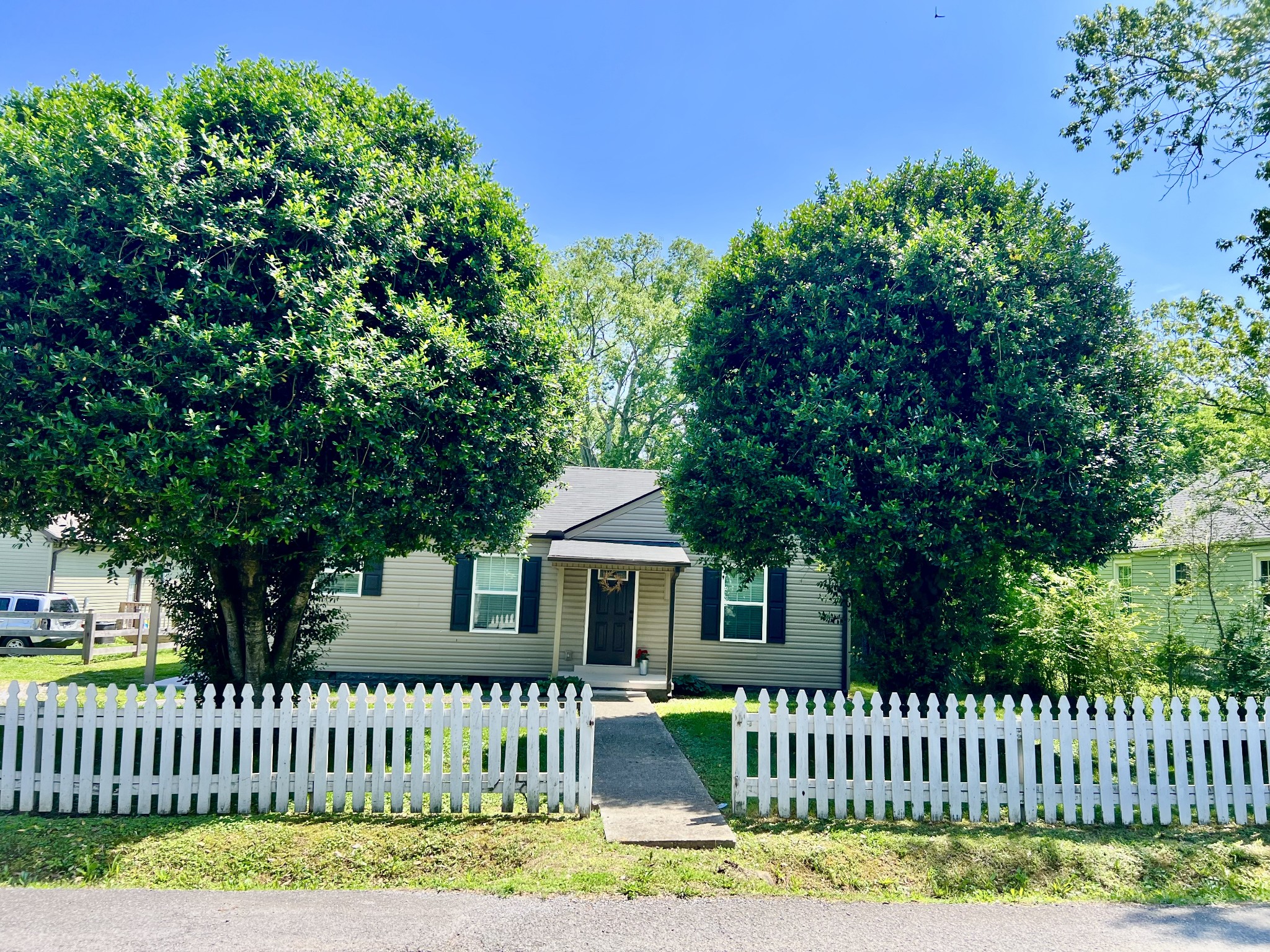 Homes for sale in Shelbyville, TN | 202 Maplewood Dr, Shelbyville, TN 37160 | MLS# 2888115