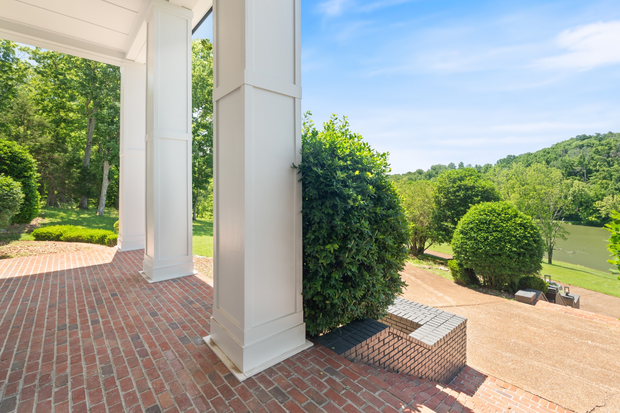 Homes for sale in Goodlettsville, TN | 112 Lakeside Dr, Goodlettsville, TN 37072 | MLS# 2886419