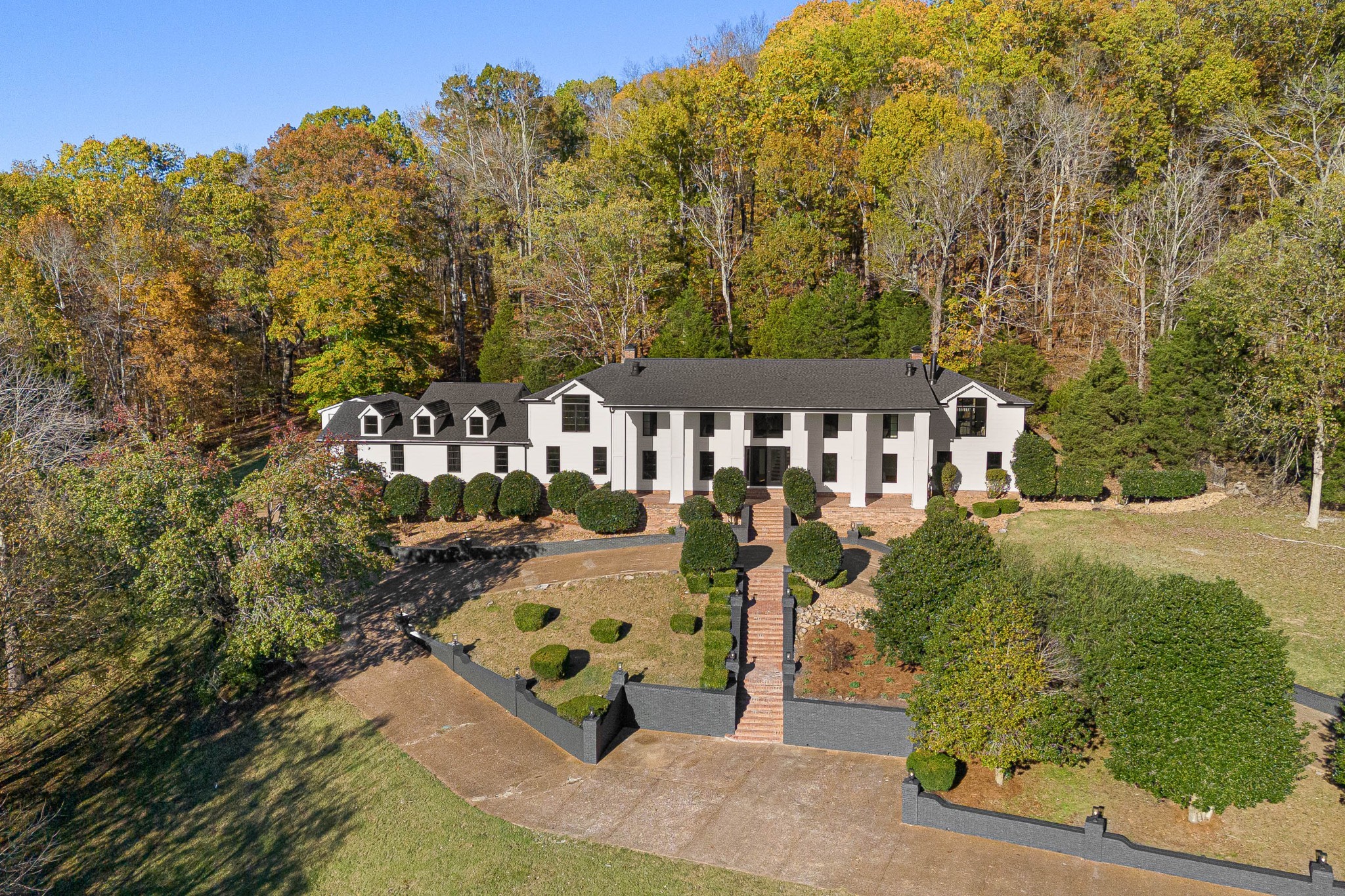 Homes for sale in Goodlettsville, TN | 112 Lakeside Dr, Goodlettsville, TN 37072 | MLS# 2886419