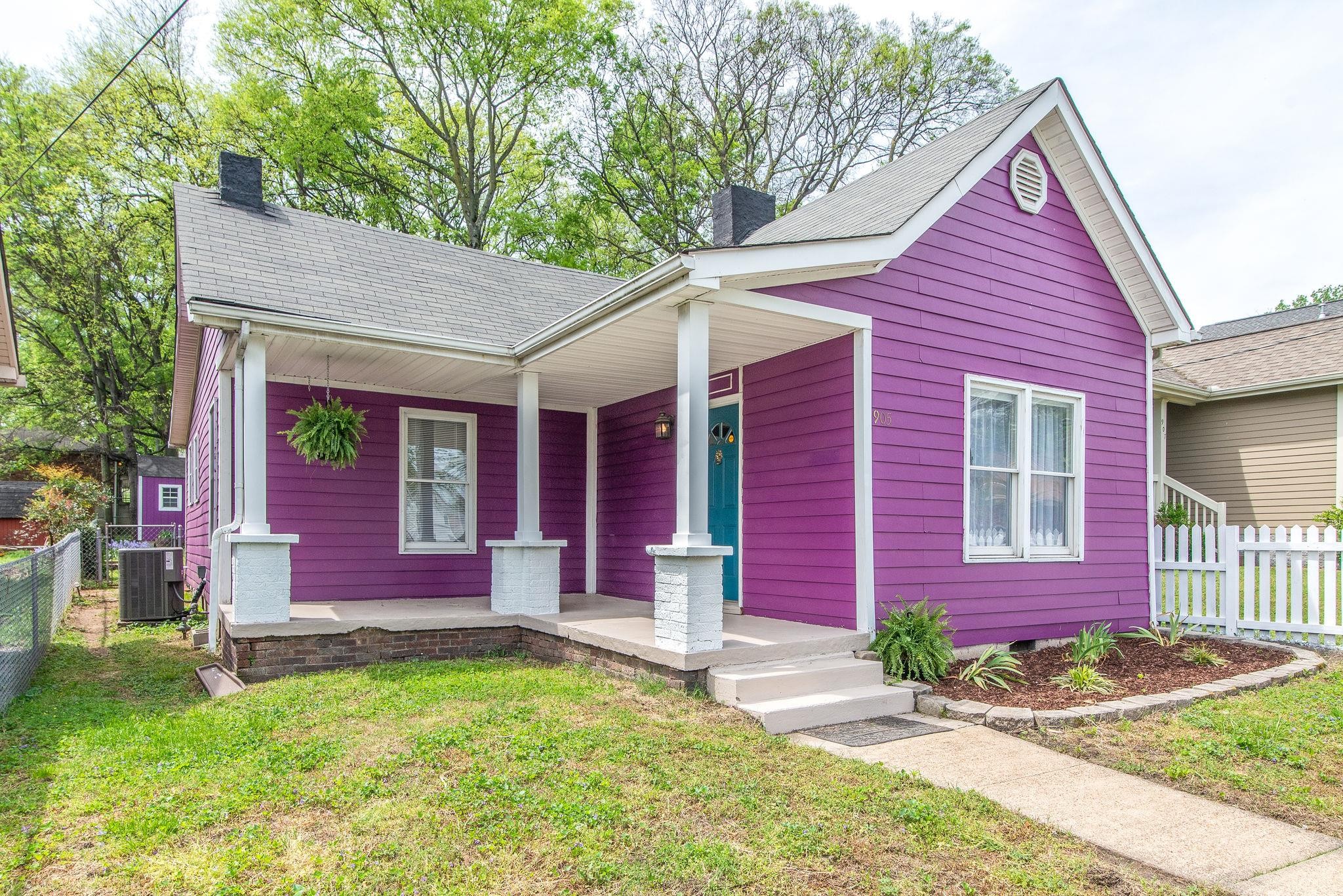 Homes for sale in Nashville, TN | 905 11Th Ave N, Nashville, TN 37208 | MLS# 2820776