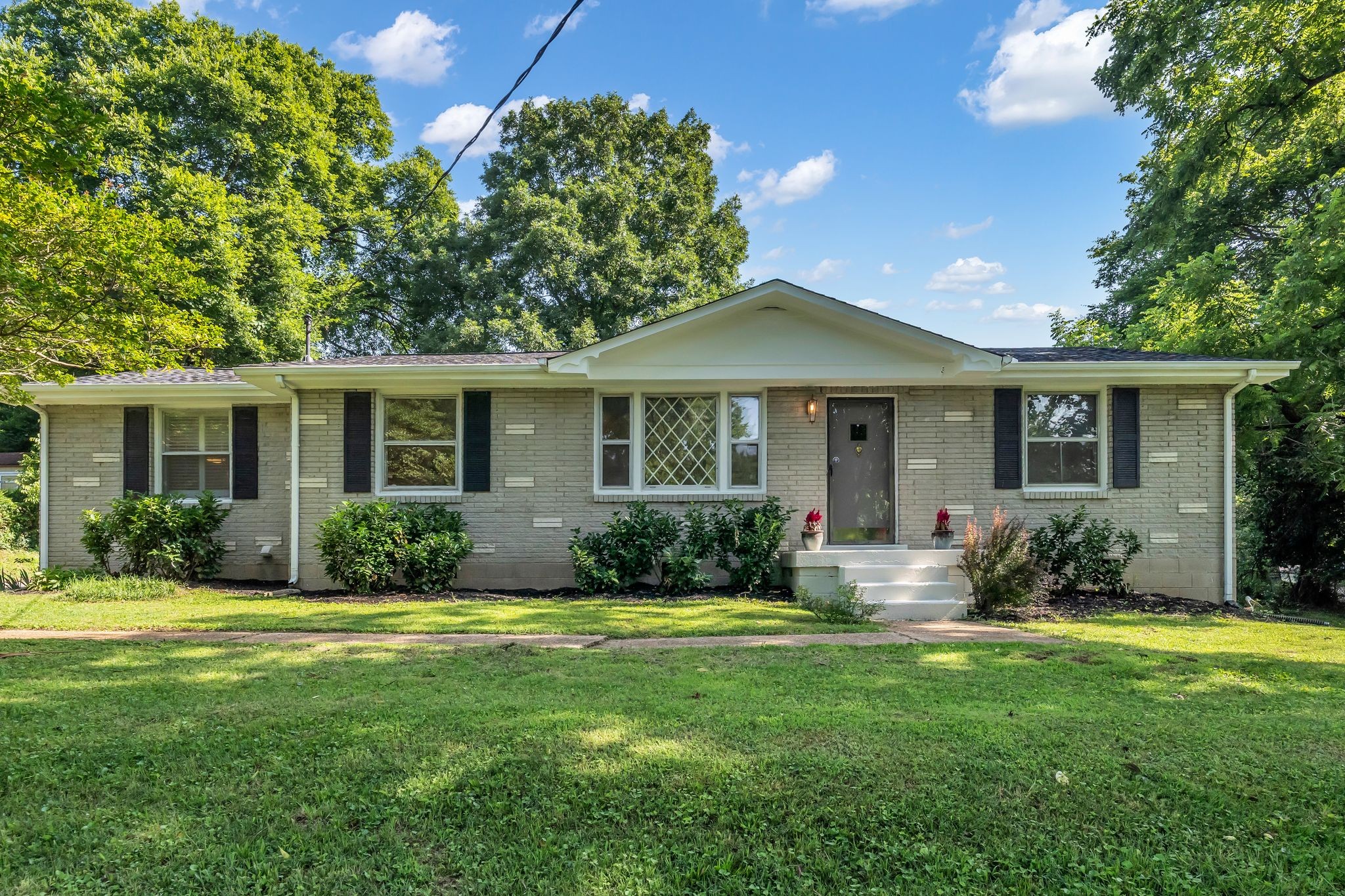 Homes for sale in Nashville, TN | 1907 Marsden Ave, Nashville, TN 37216 | MLS# 2936819