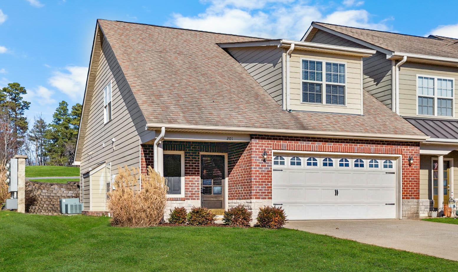 Homes for sale in Dickson, TN | 201 Birdie Ct, Dickson, TN 37055 | MLS# 2866237