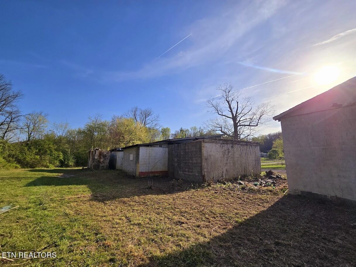 Homes for sale in Lancing, TN | 1204 Nashville Hwy, Lancing, TN 37770 | MLS# 2990436