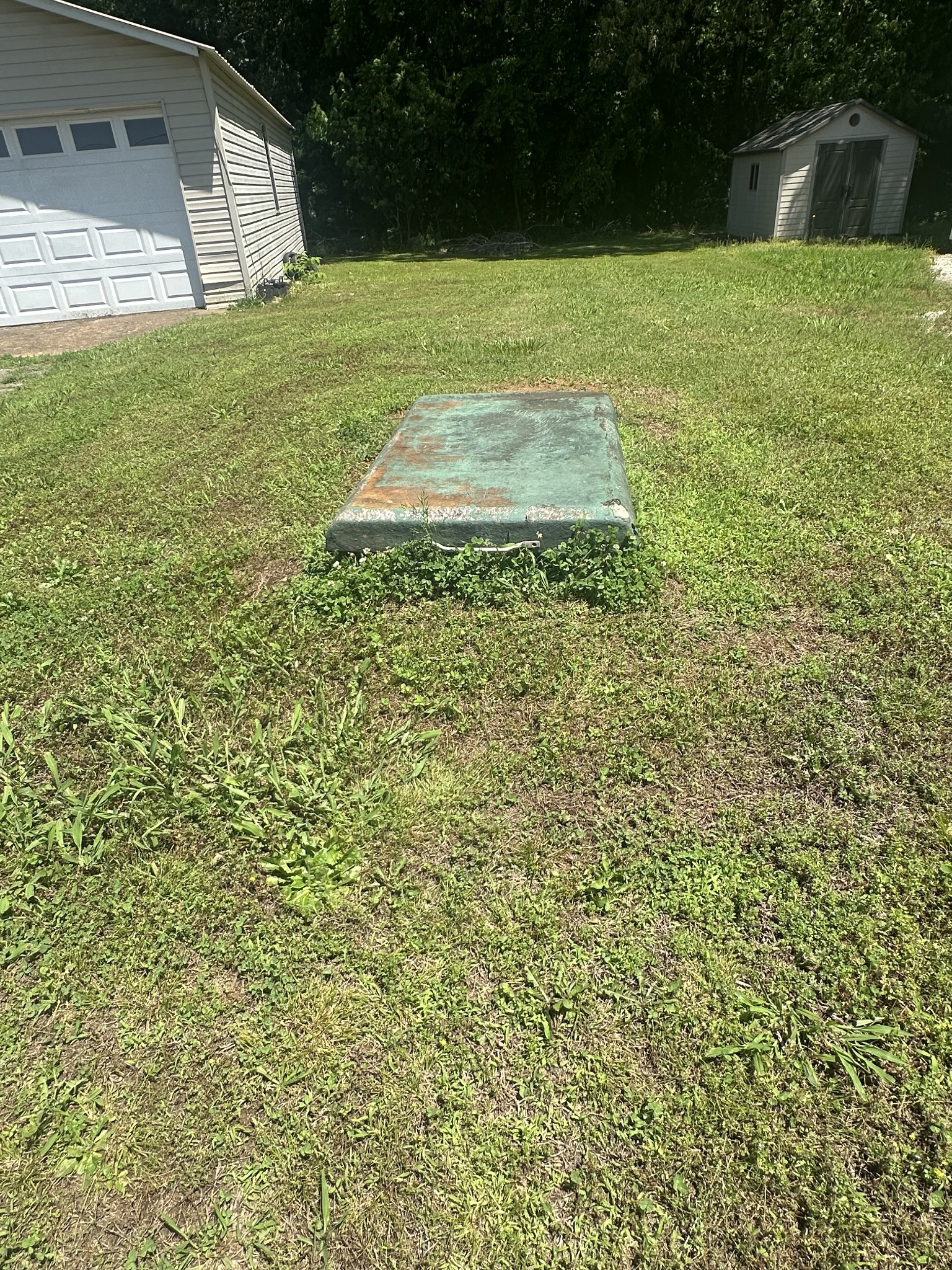 Homes for sale in Clifton, TN | 301 Shirley Bates Dr, Clifton, TN 38425 | MLS# 2885790