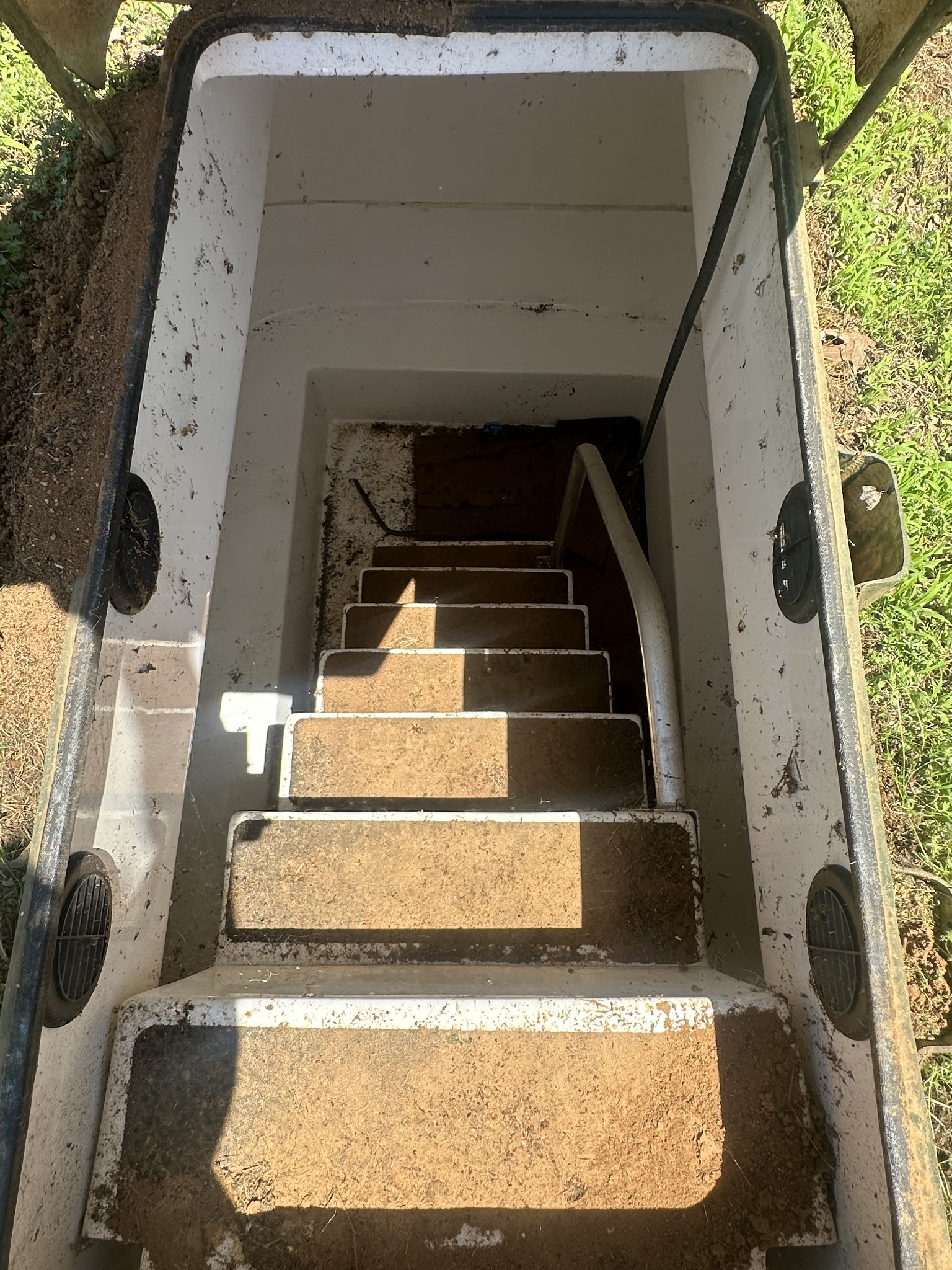 Homes for sale in Clifton, TN | 301 Shirley Bates Dr, Clifton, TN 38425 | MLS# 2885790