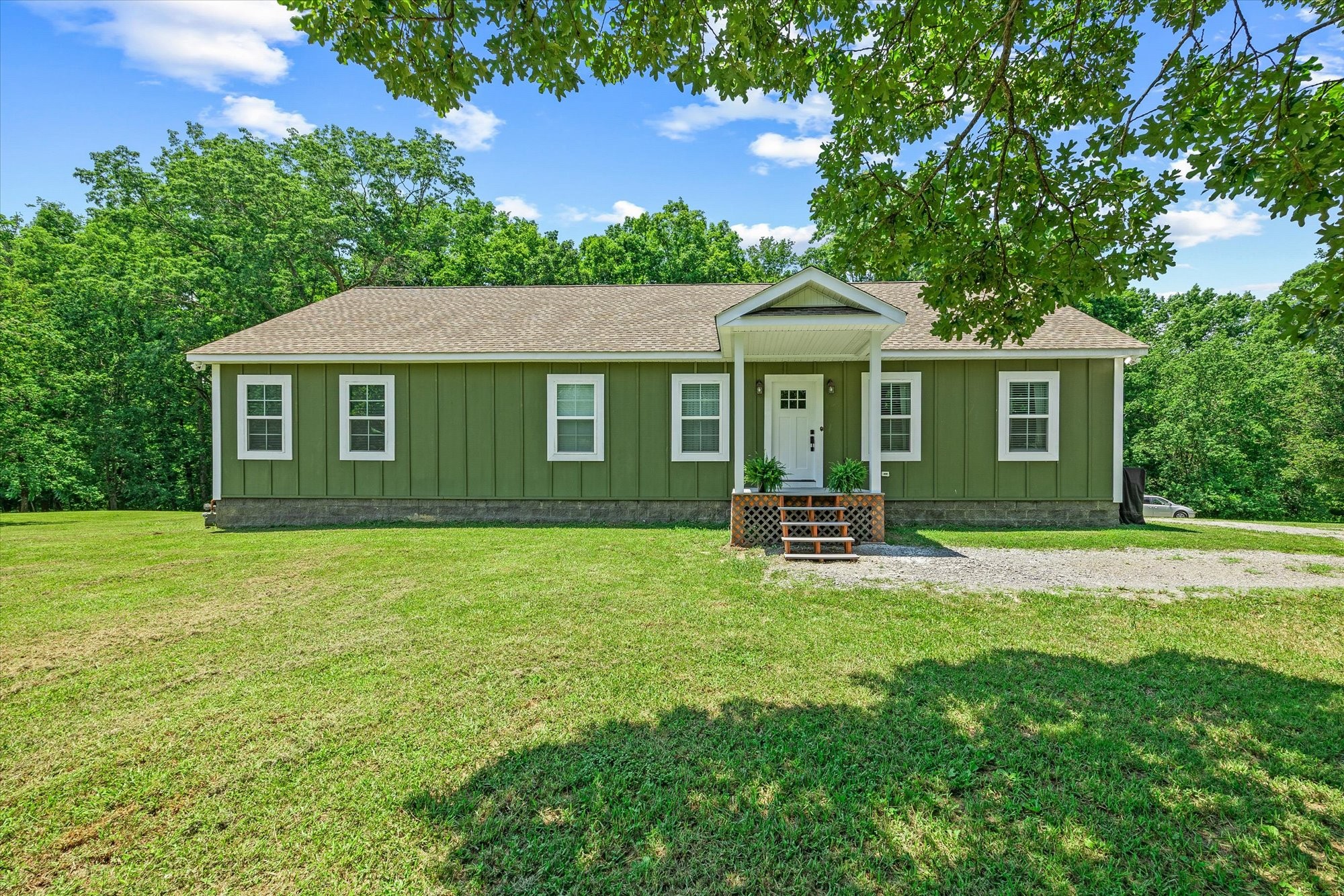 Homes for sale in Gainesboro, TN | 347 Hailey Ridge Ln, Gainesboro, TN 38562 | MLS# 2907707