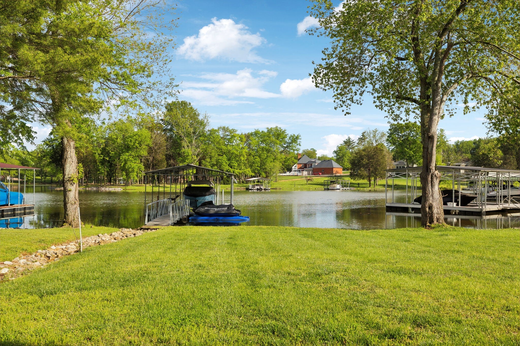 Homes for sale in Gallatin, TN | 1048 Edgewater Cir, Gallatin, TN 37066 | MLS# 2921825