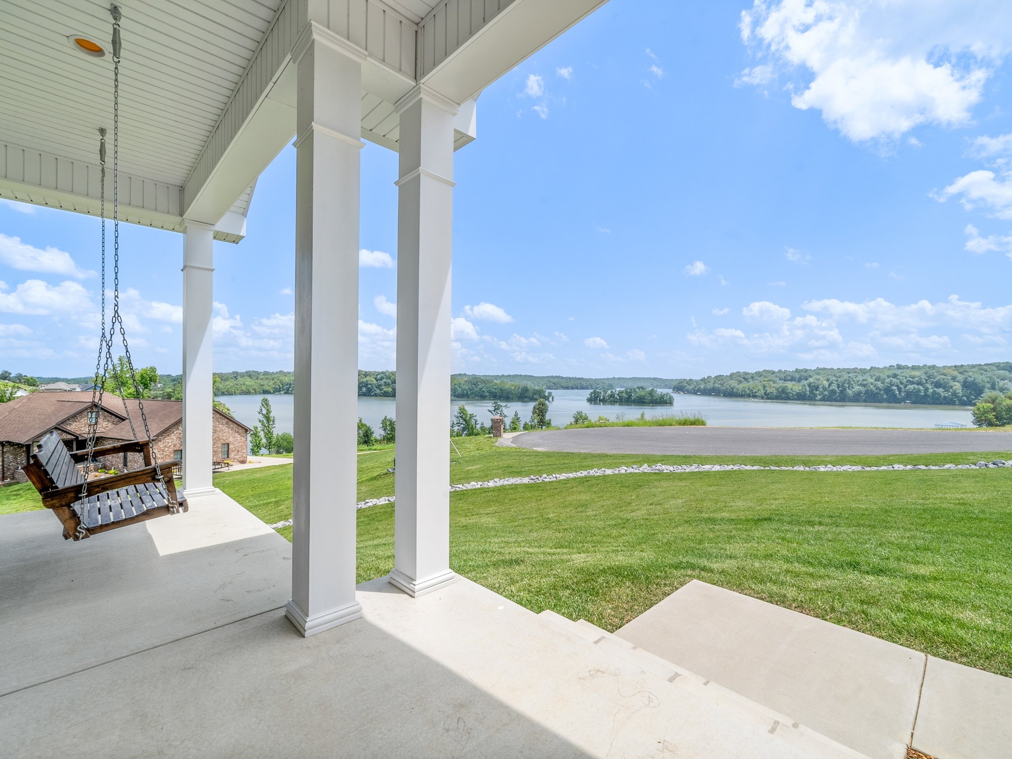 Homes for sale in Eddyville, KY | 995 Rose Ln, Eddyville, KY 42038 | MLS# 2922595