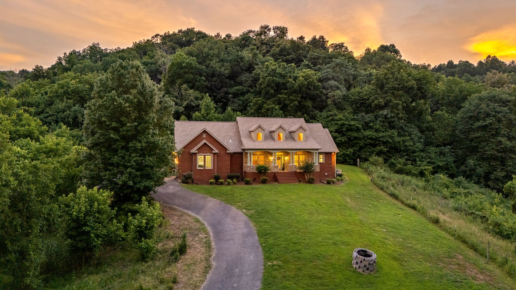 Homes for sale in Fayetteville, TN | 147 Giles Hollow Rd, Fayetteville, TN 37334 | MLS# 2924891