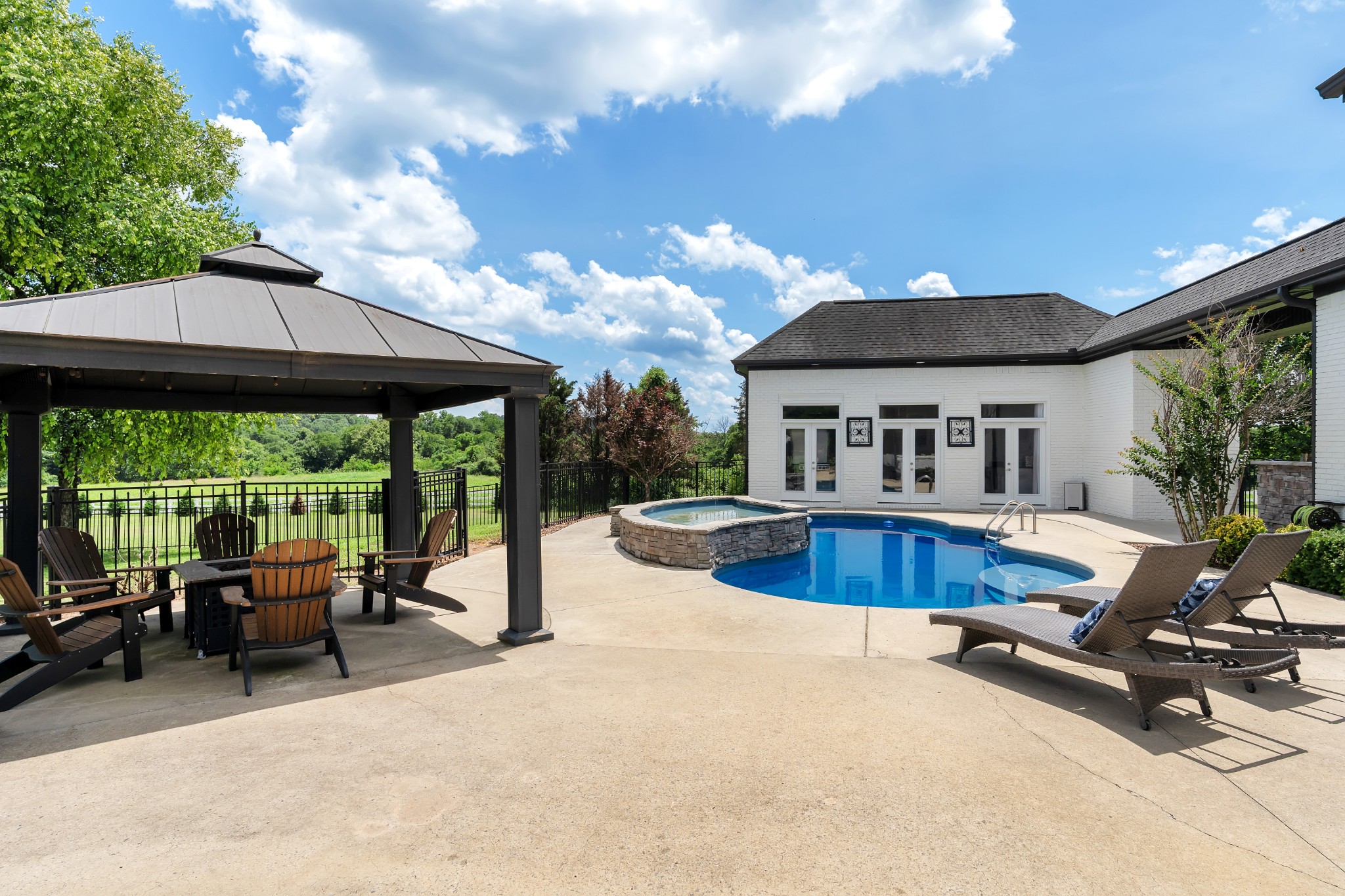 Homes for sale in Lynchburg, TN | 1085 Old Fayetteville Hwy, Lynchburg, TN 37352 | MLS# 2923138