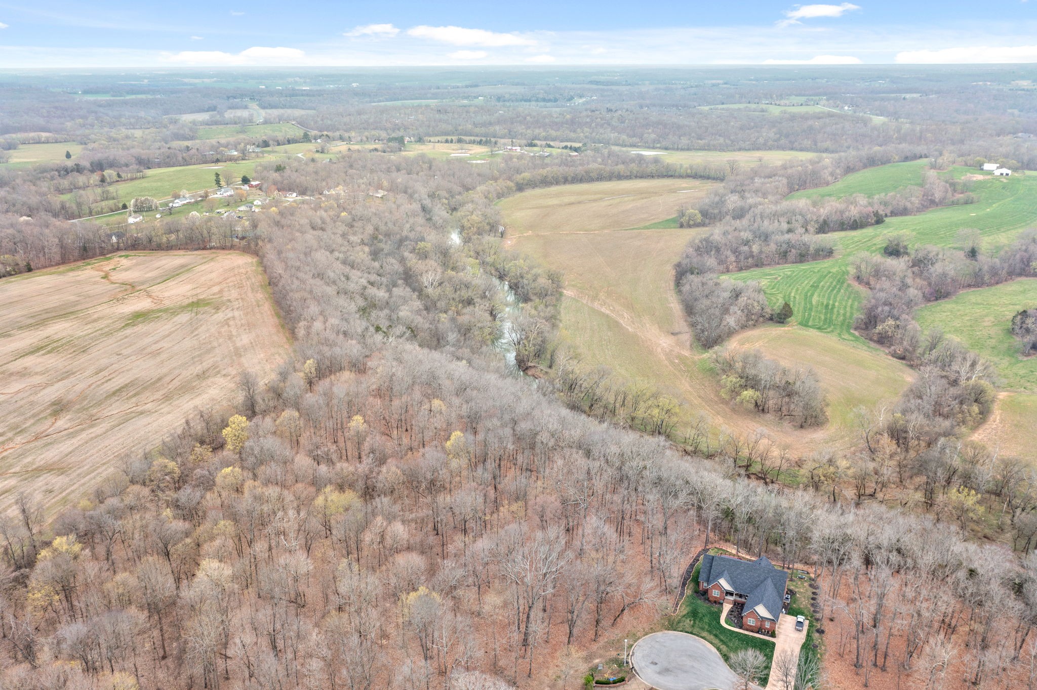 Homes for sale in Cadiz, KY | 52 Sequoyah Trl, Cadiz, KY 42211 | MLS# 2923267