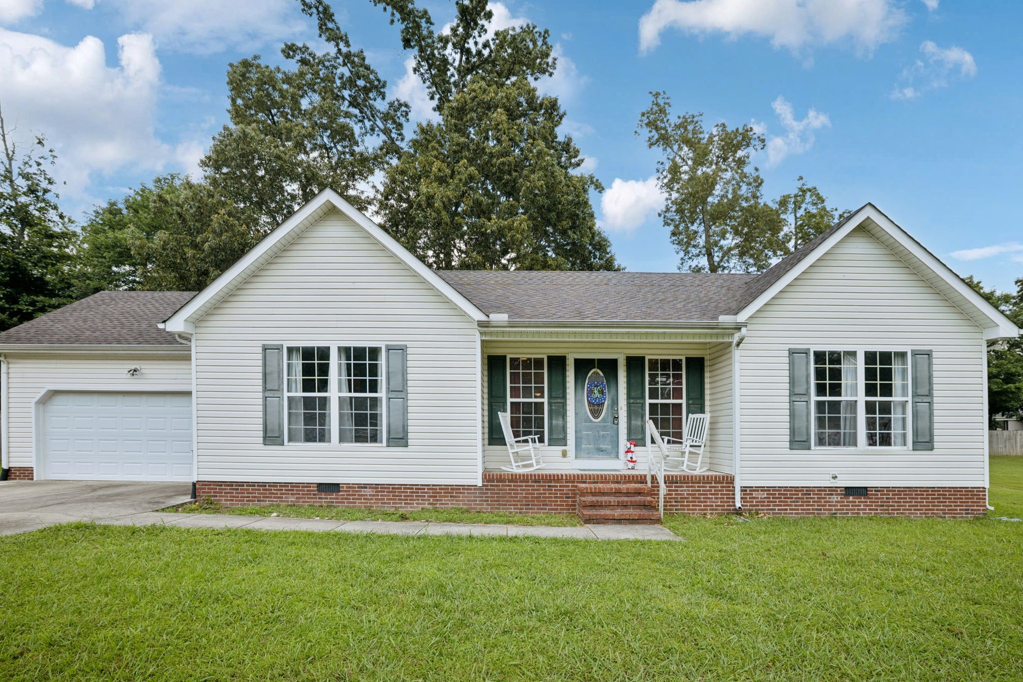 Homes for sale in Manchester, TN | 525 Indian Springs Cir, Manchester, TN 37355 | MLS# 2929747